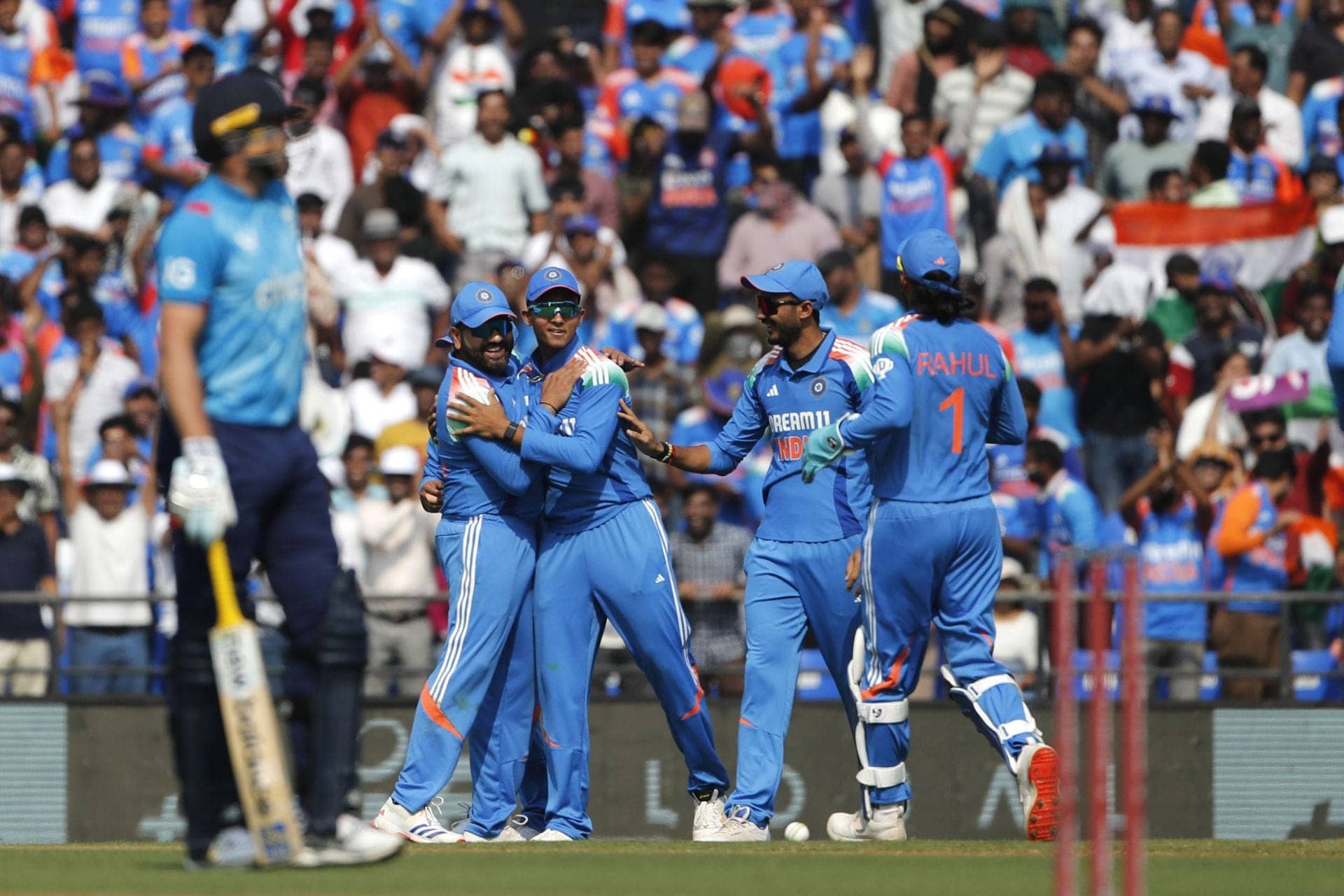 Sadagoppan Ramesh Ka Hilarious Advice: Wicketkeeper Ban Jao!