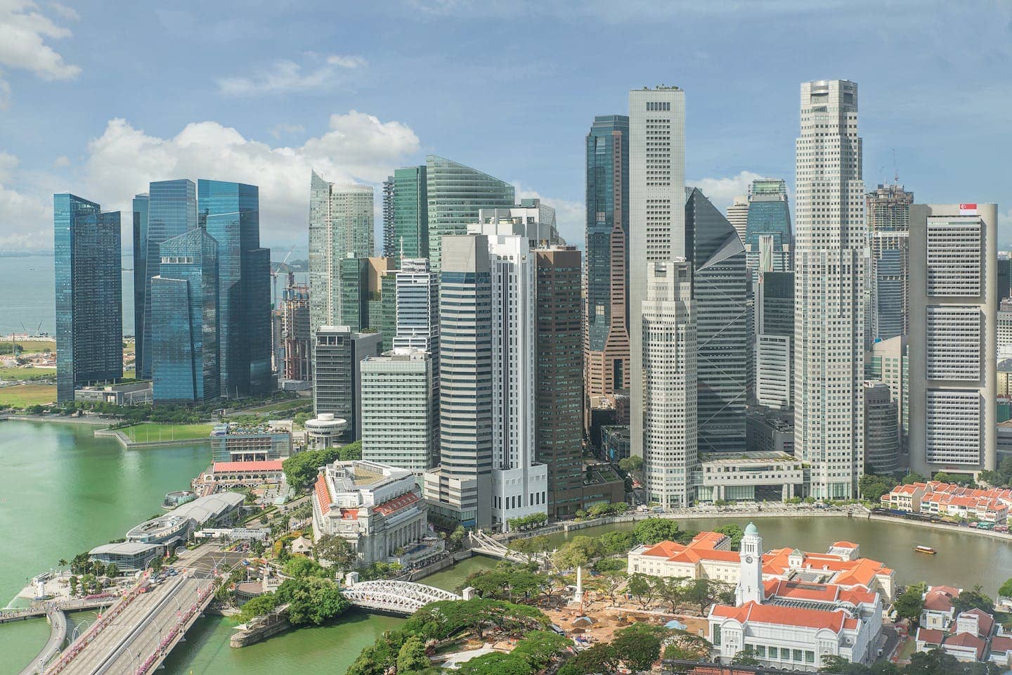Sustainable Finance in Asia: Going Green Like a Pro