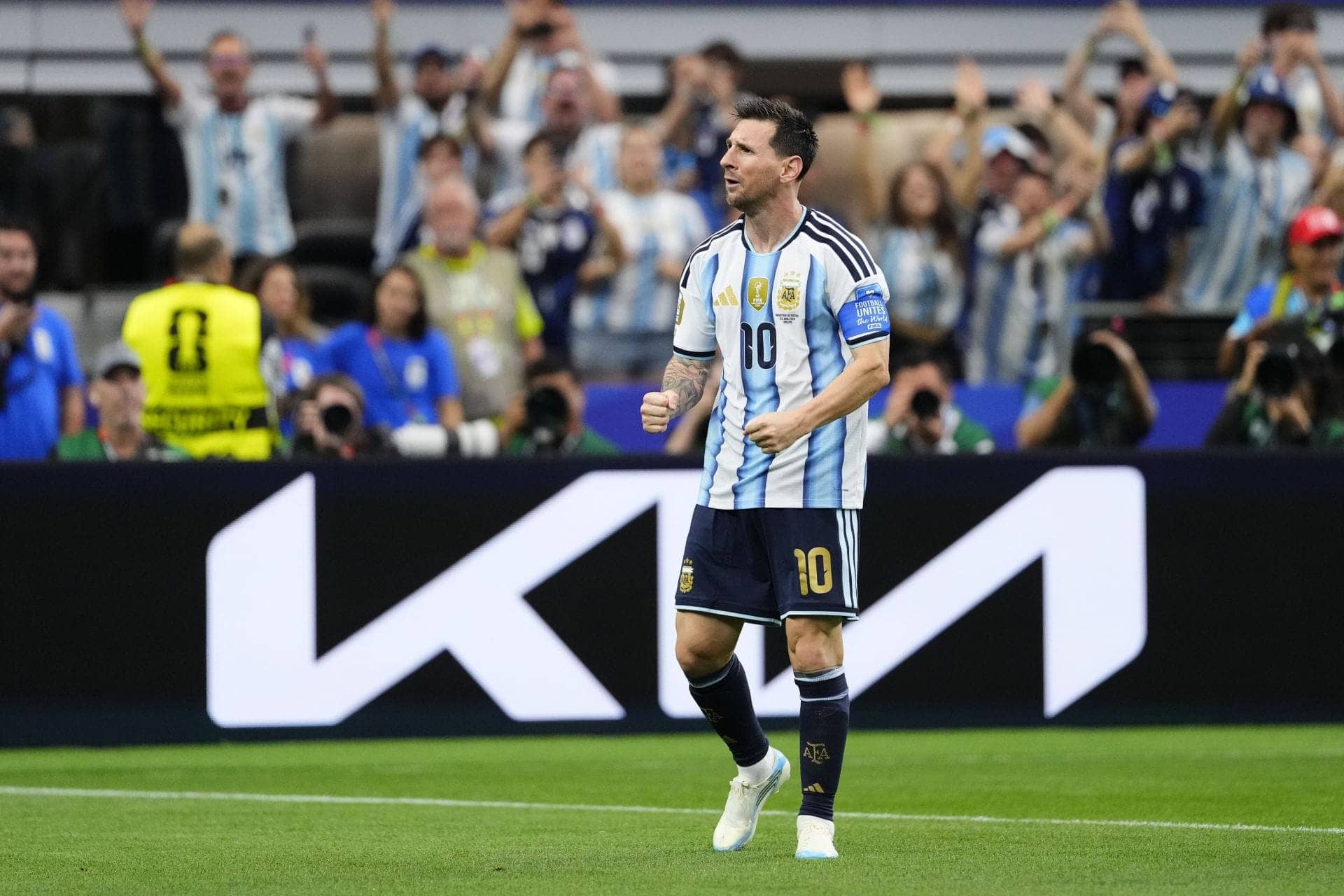 Messi Ki Penalty Miss: Daya Ki Dance Jaisa Drama!