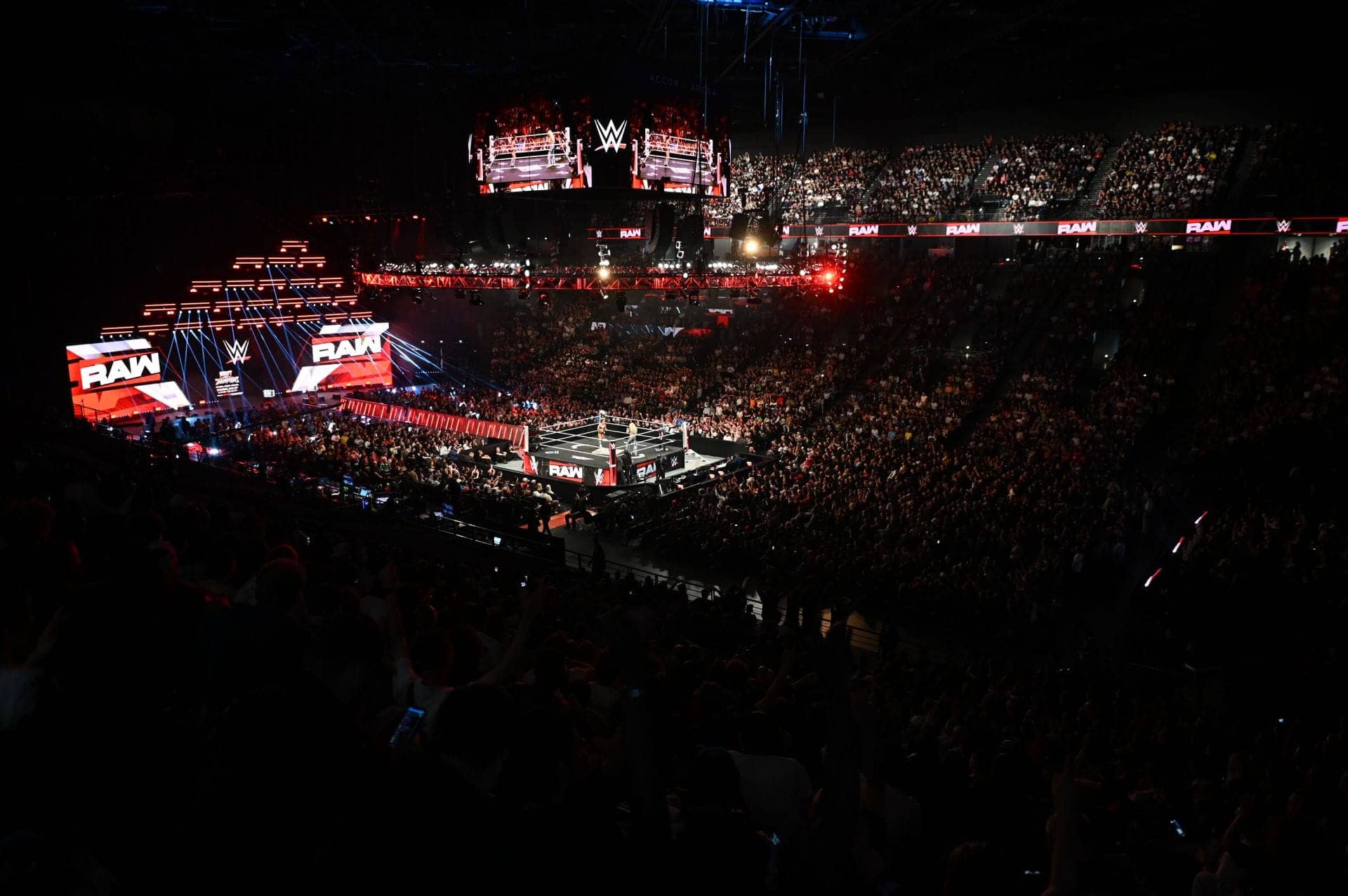 WWE RAW: Former Champion Takes Shocking Heel Turn!
