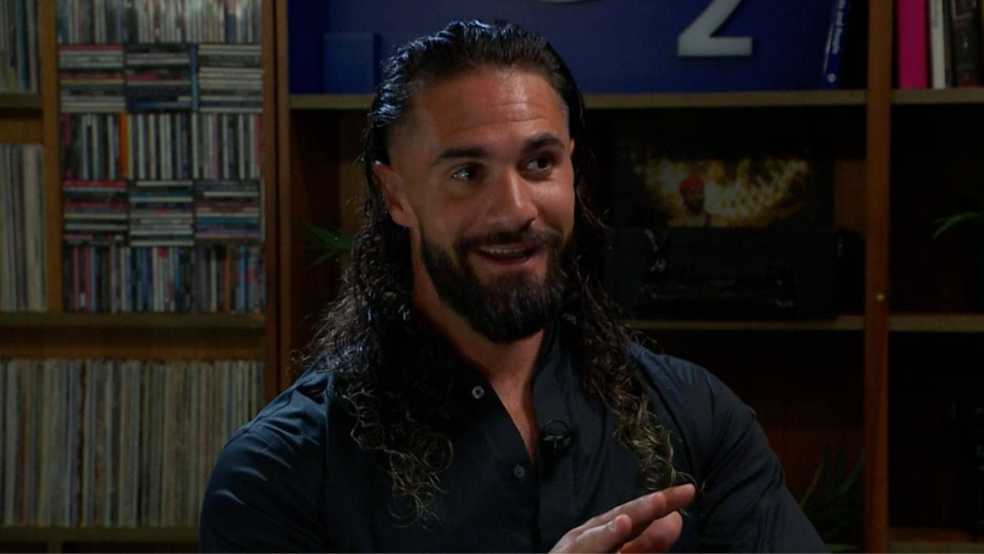 Popular WWE star confirms alliance with Seth Rollins after RAW title win