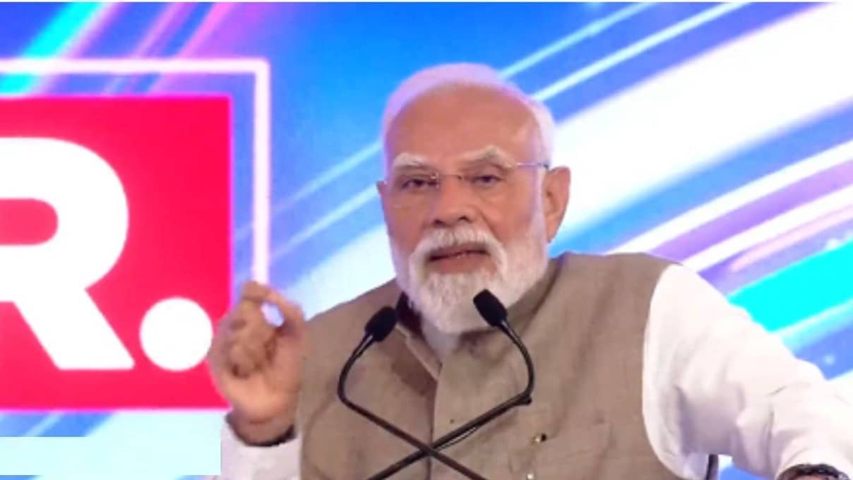 Modi Bhai Ka Dhamaka: India Ki Growth Aur Daya Ki Garba!