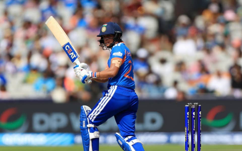 Shikha Pandey Ka Harmanpreet Kaur Ko Dosto Wala Advice