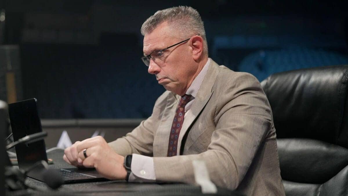 Michael Cole Calls Sami Zayn an Entitled Crybaby Ahead of WWE Night