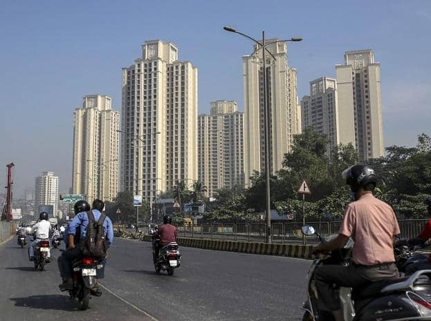 Mumbai's Dadar Deal: Cash, Flats, and Parking Bonanza