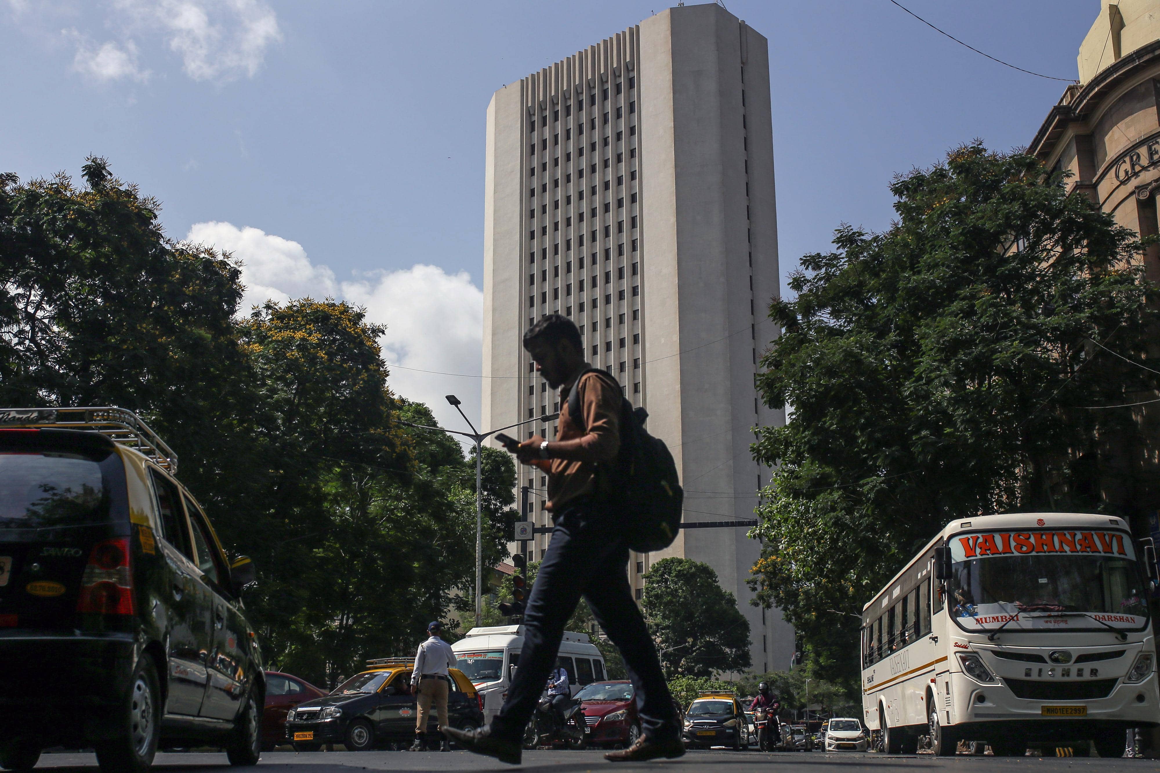RBI proposes wider access to money markets in draft rules for NBFCs, firms