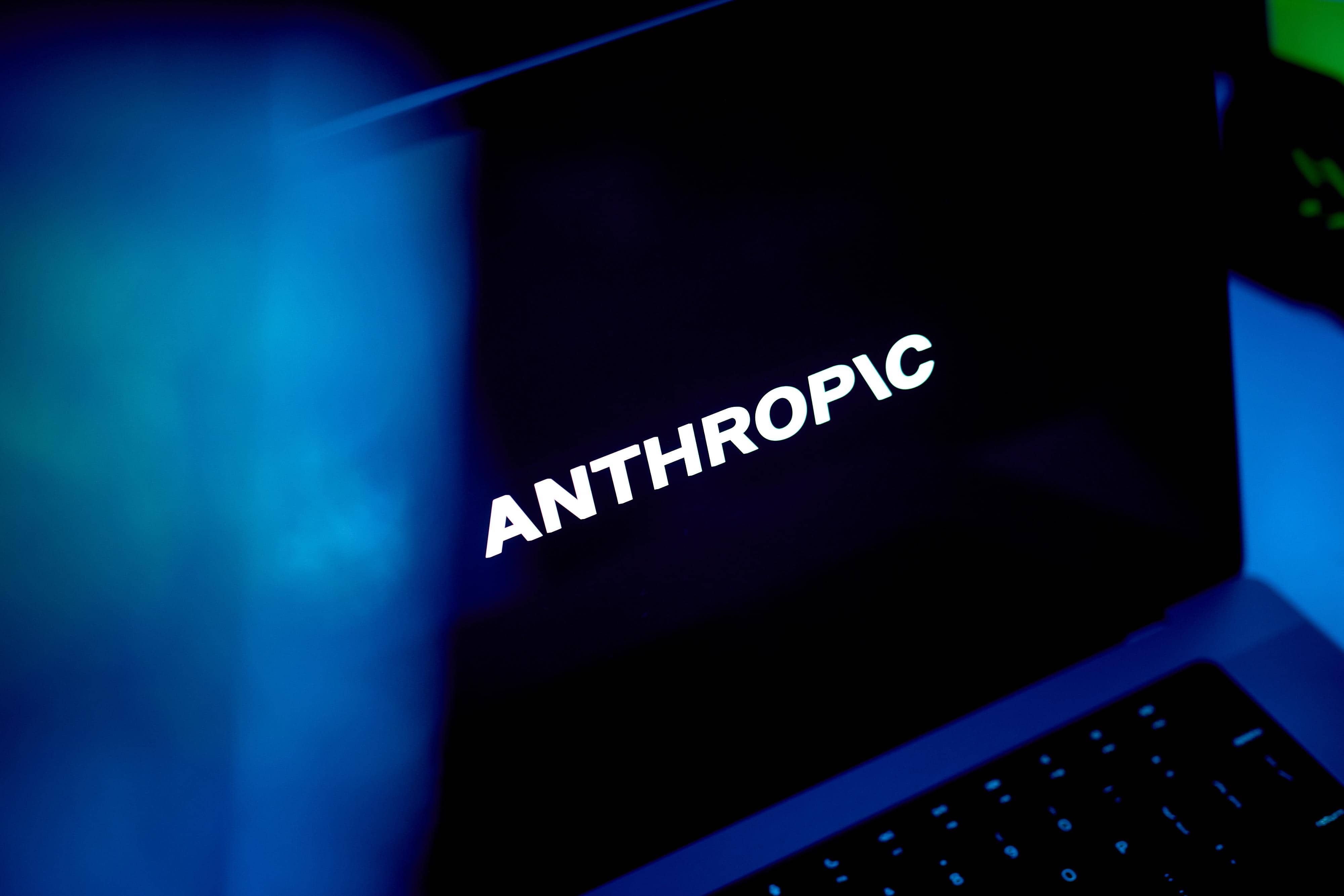 Anthropic Ne Fable 5 Aur Mythos 5 Ka Access Wapas Kiya