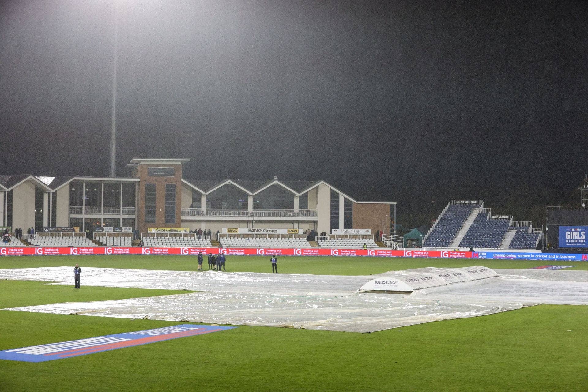 Rain Delays England's Chase in T20I Showdown with India