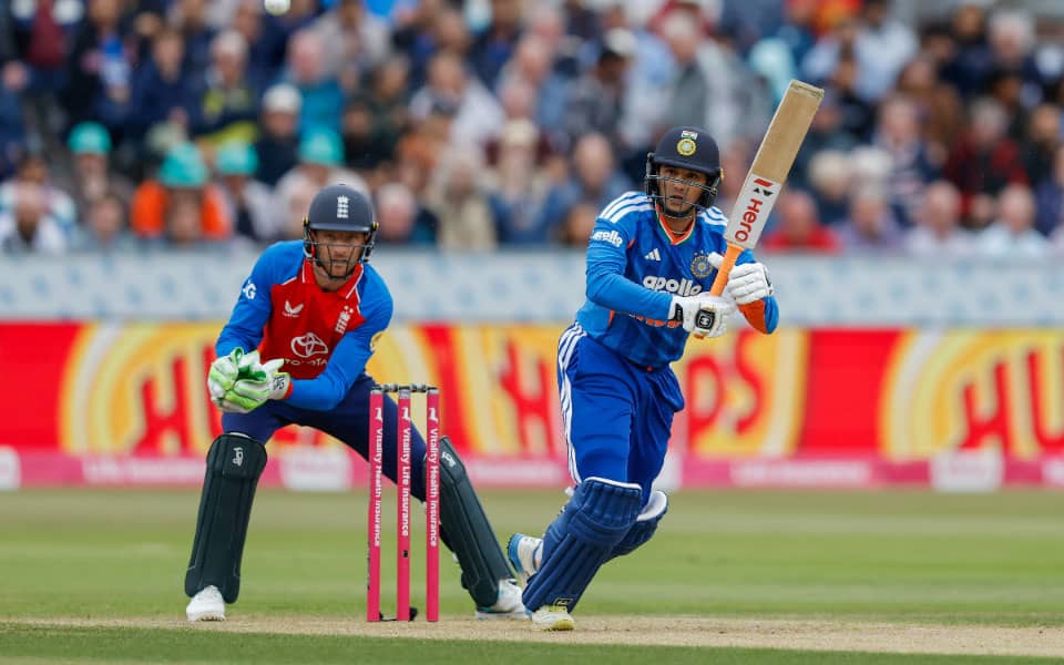 Abhishek Sharma Dazzles Fans Despite Rain in T20I Match