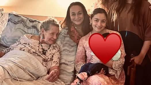 Alia Bhatt's Family Photo: 4 Generations of Alpha Women!