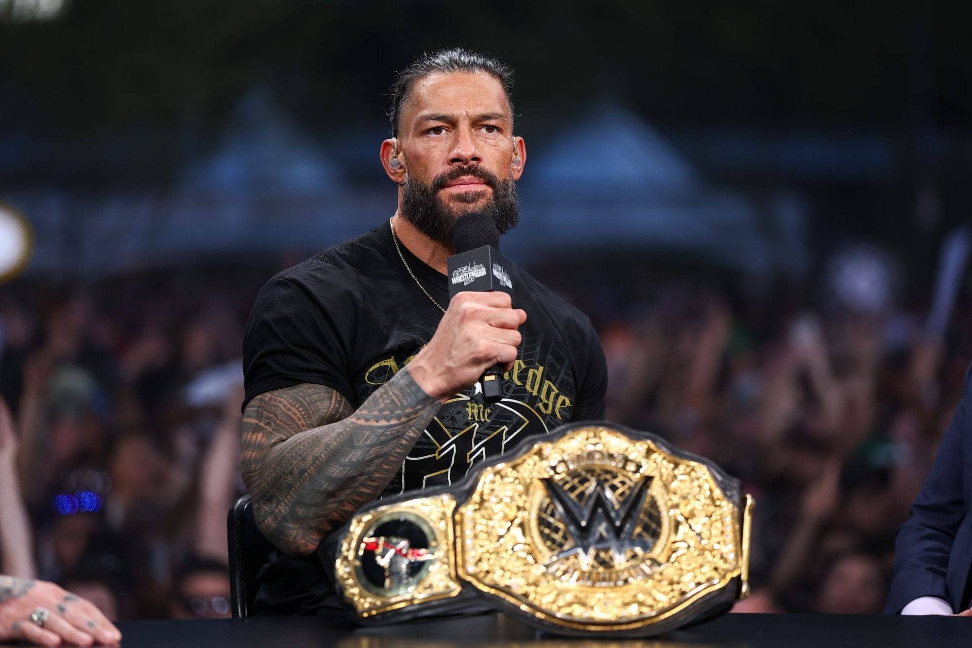 Roman Reigns Puts Austin Theory in His Place Like a Pro