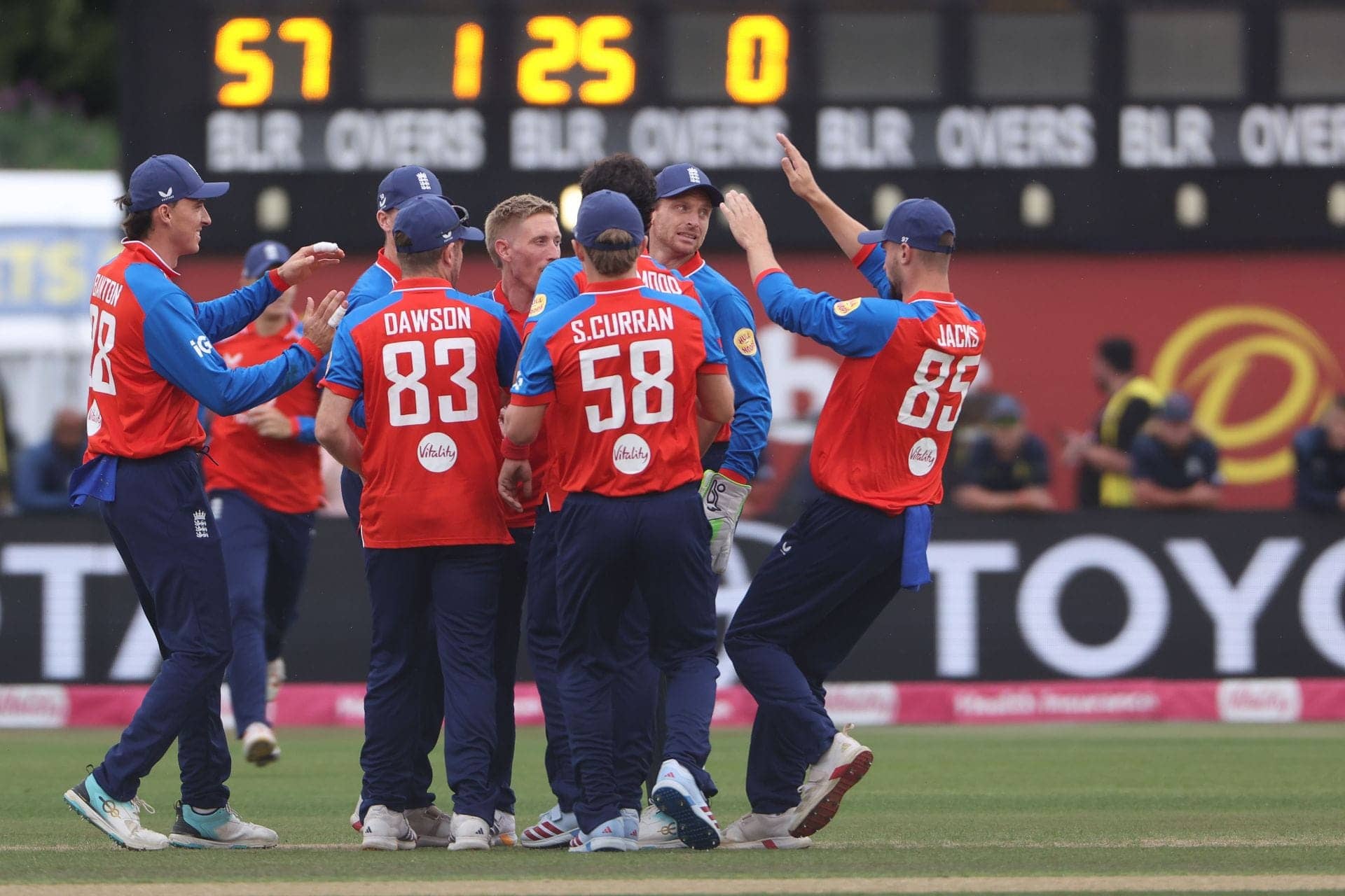 Parthiv Patel Critiques England's Bowling in T20I Match