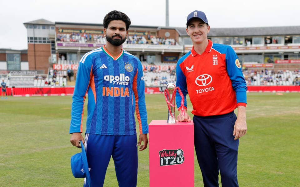 England's T20I Shake-Up: Archer Returns, Tongue Debuts