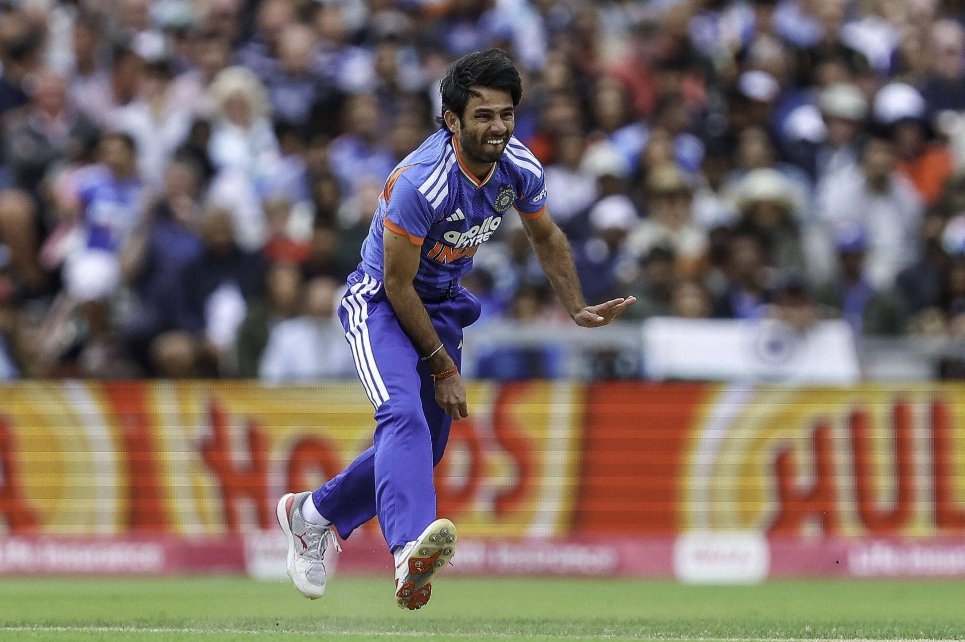 Irfan Pathan Slams Bishnoi for Costly Bowling in T20I