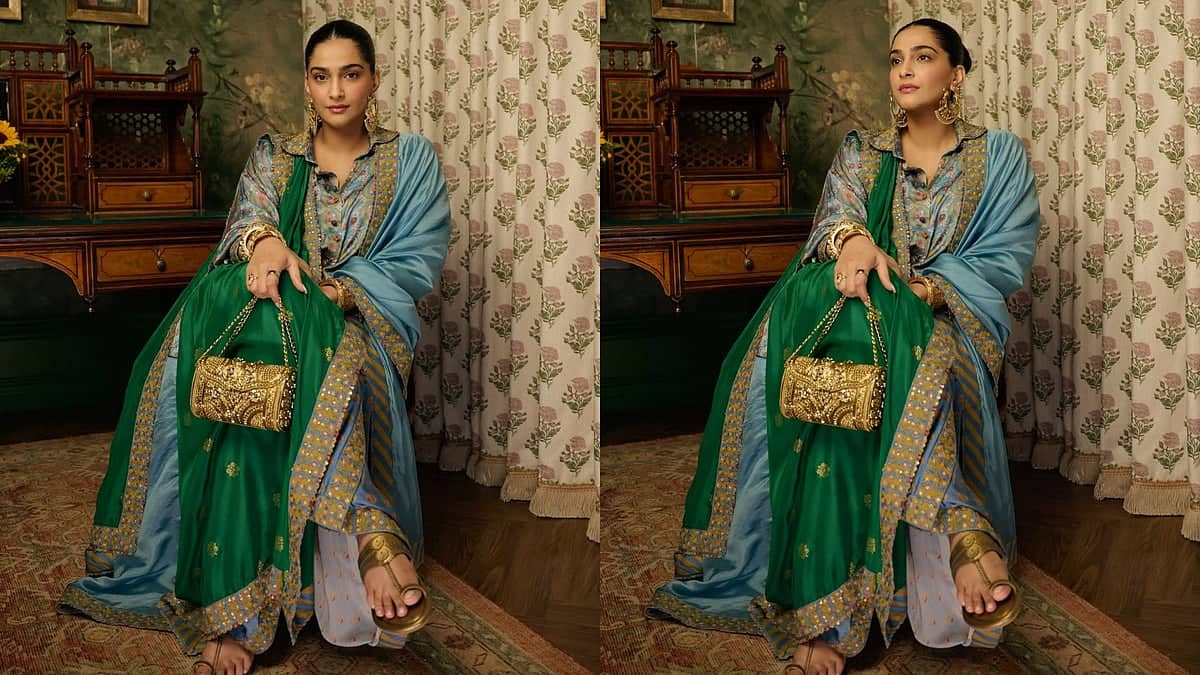 Sonam Kapoor Dazzles at Anshula's Mehendi Party in Mumbai