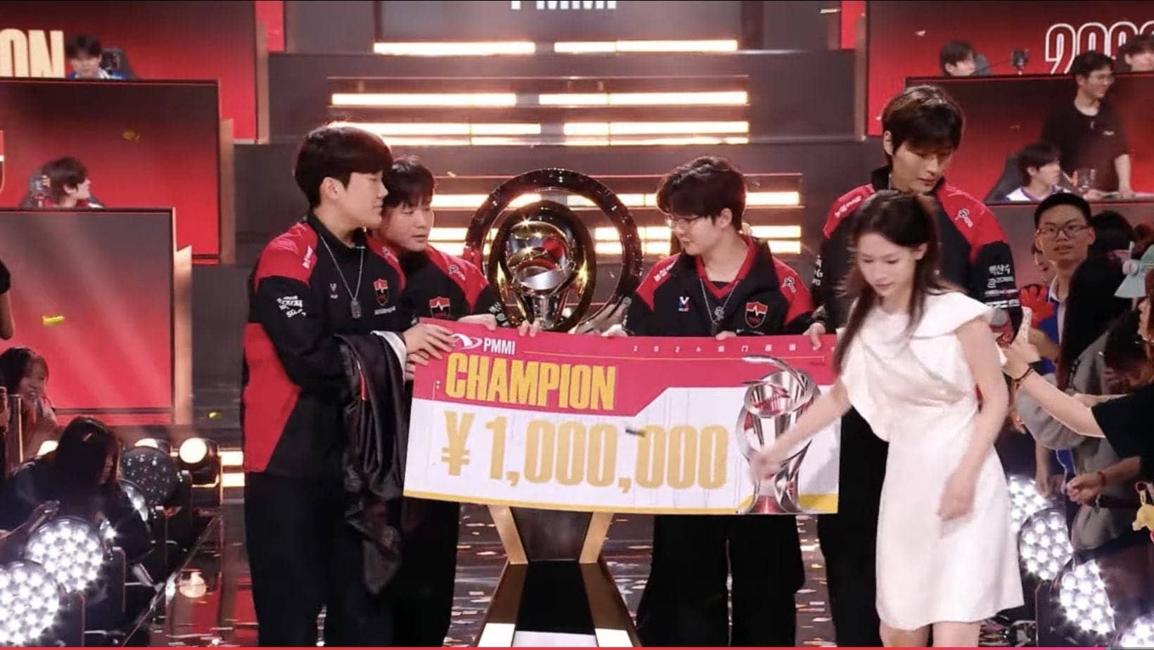 Nongshim RedForce Wins the PUBG Macao Invitational Trophy
