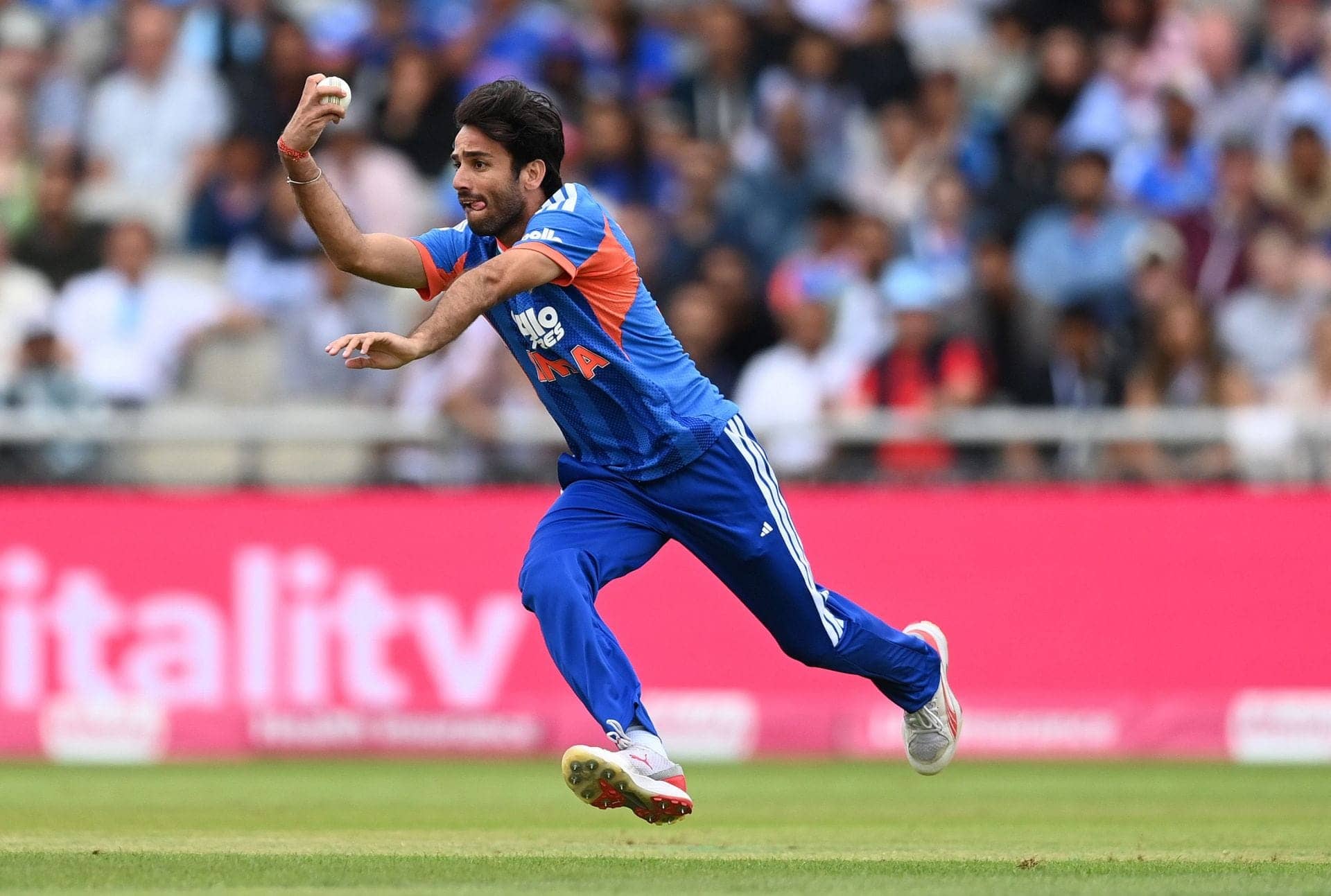 Kaif's Take on Bishnoi's Bowling: A Run-Up to Remember