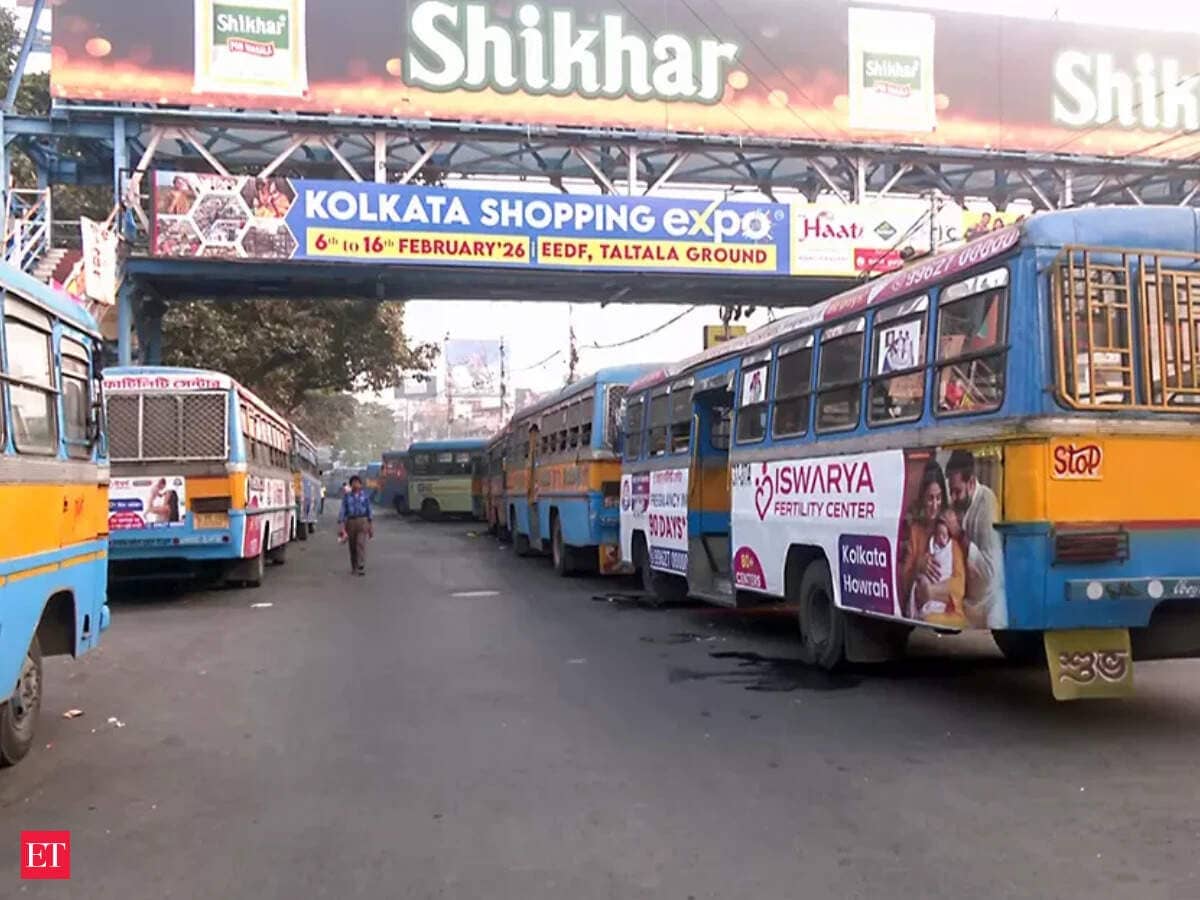 Kolkata Buses Get Colorful Makeover Reflecting Politics