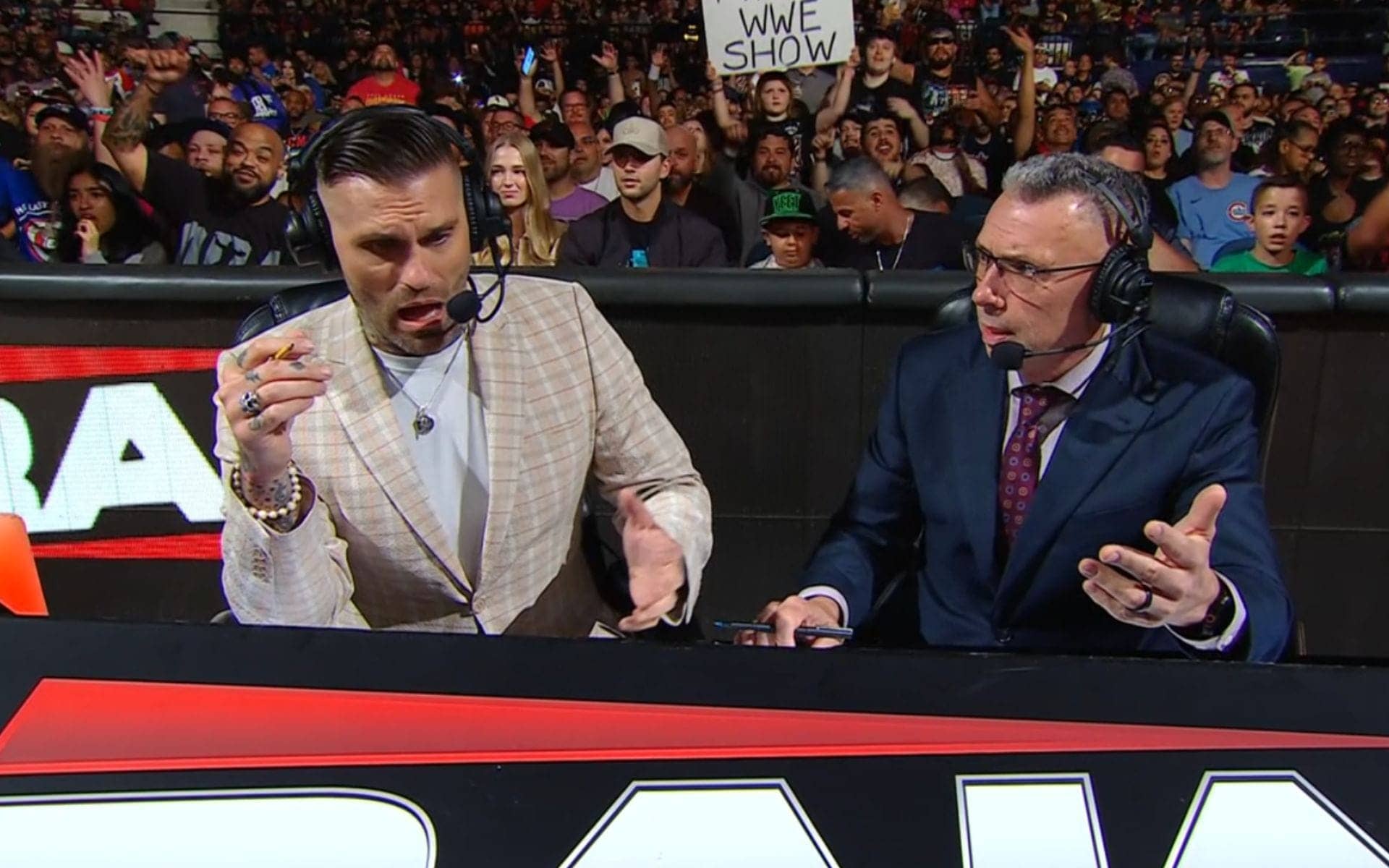 WWE RAW: Maxxine Dupri Jumps Champion, Sparks New Romance