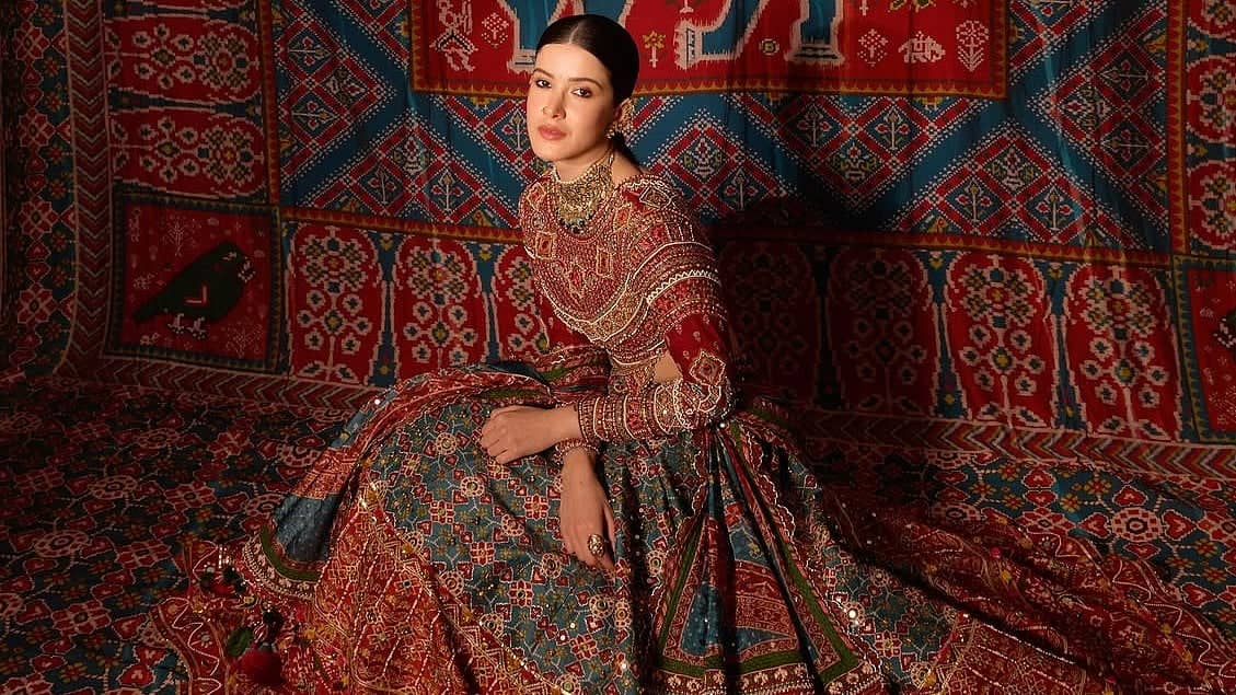 Shanaya Kapoor Dazzles in Wedding Fashion Extravaganza