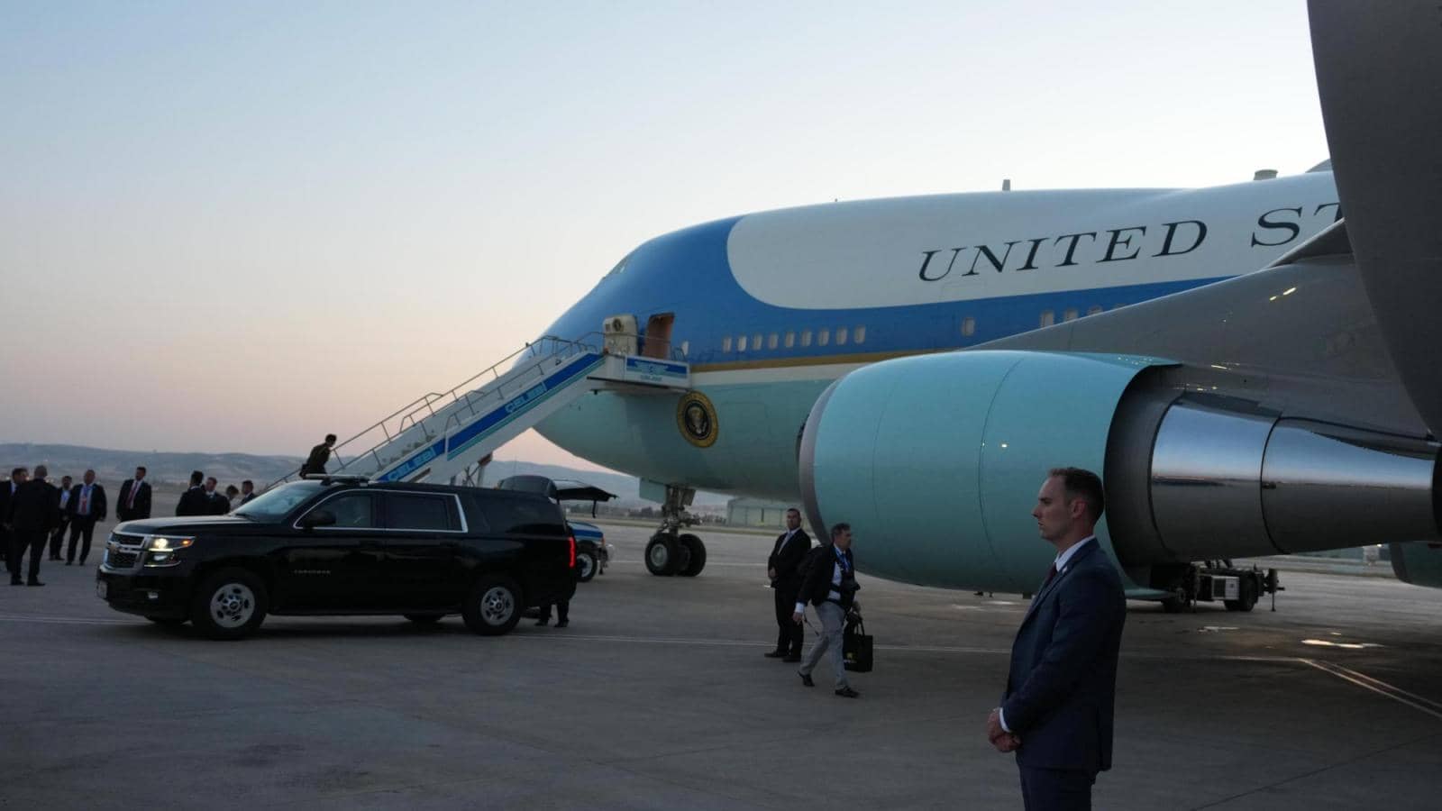 Trump's Retro Ride: Vintage Air Force One Returns from Turkey