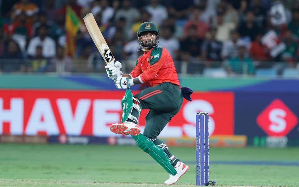 Bangladesh Faces Challenge as Litton Das Injured, Emon Steps In