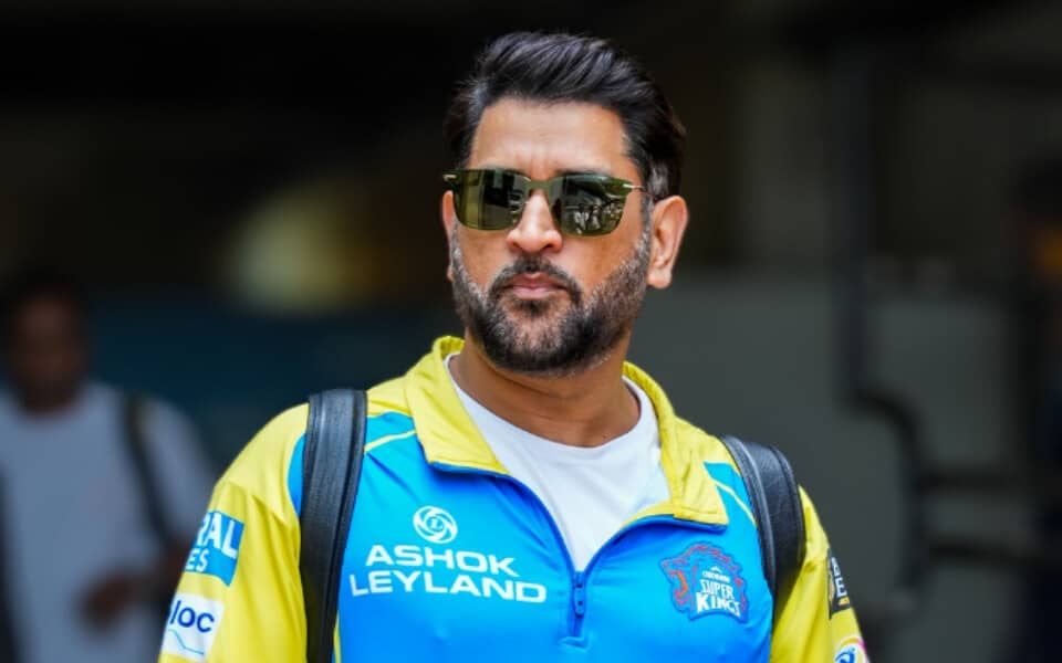 Should MS Dhoni Coach CSK After Stephen Fleming's Exit?