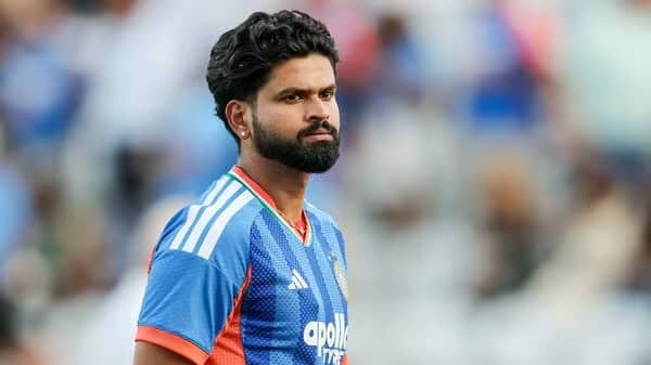 England Dominates India as Shreyas Iyer Faces Tough Times