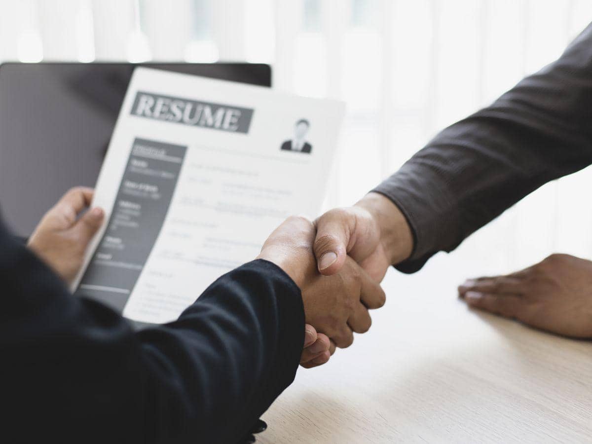 AI Is Changing the Game for Fresh Grads in Hiring