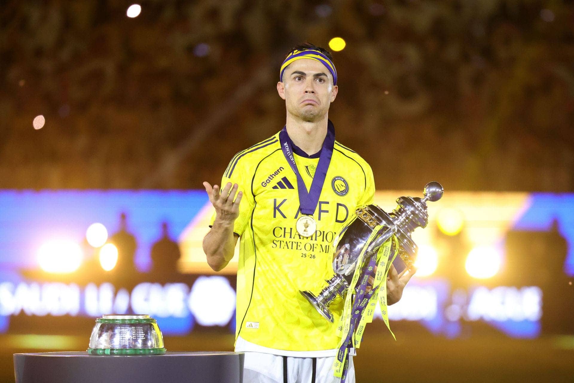 Al-Nassr's Cash Crunch: Ronaldo's Team in Trouble!