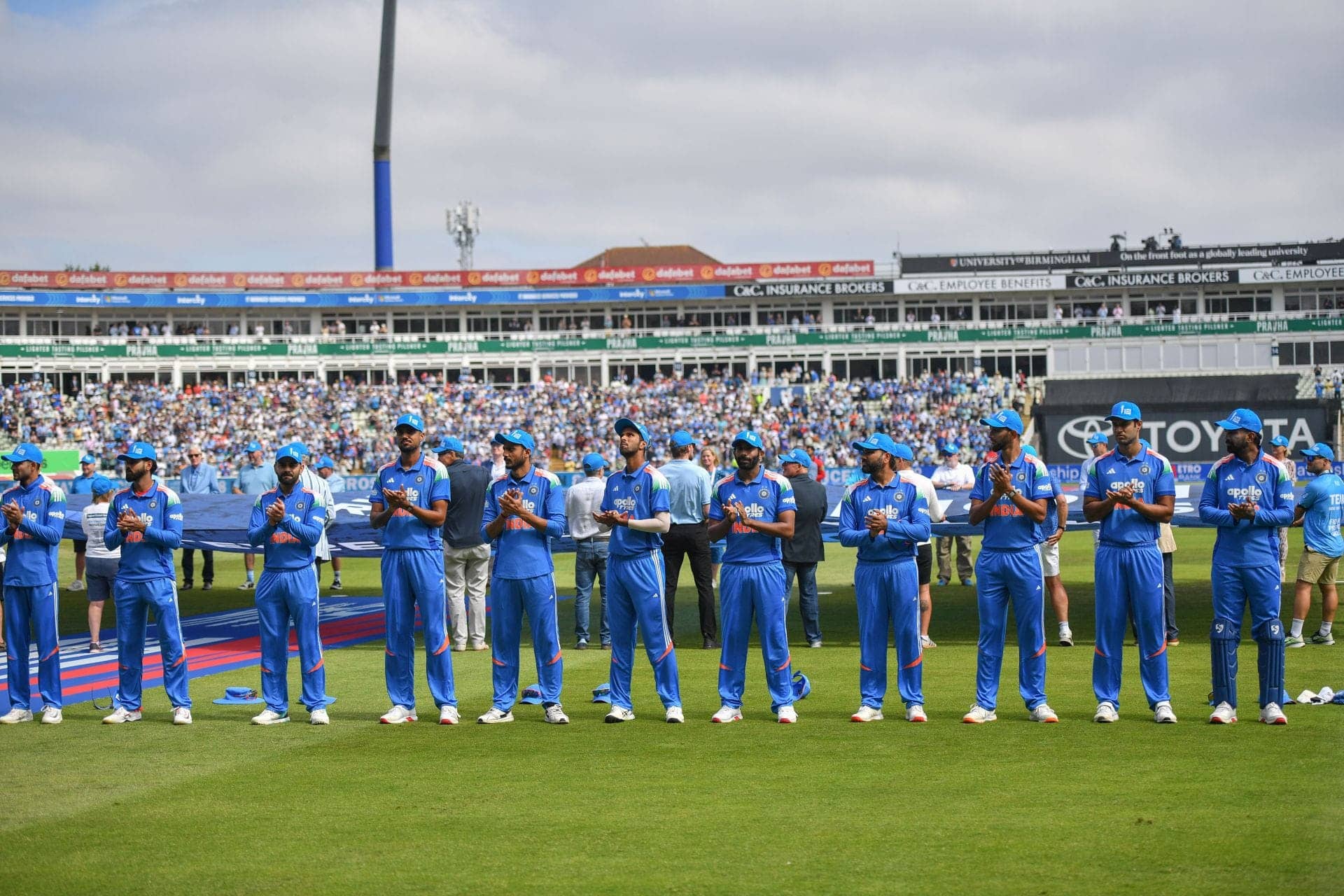 Shubman Gill's Magical Transformation: A Wizard on the Field