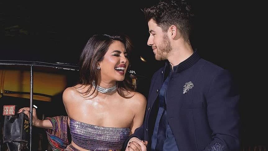 Priyanka Ka Gossip Master Nick Jonas: Kya Drama Hai!