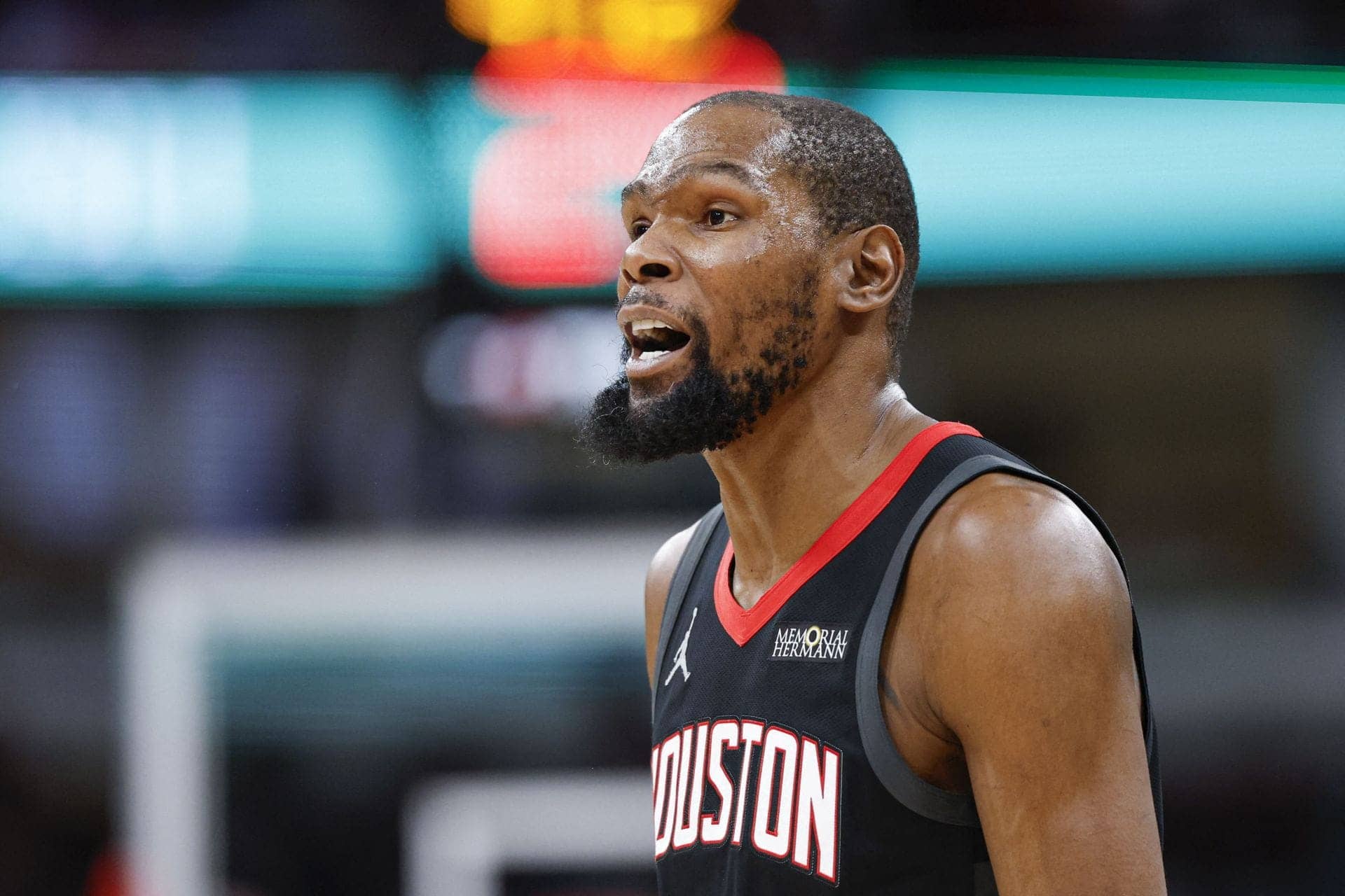 Fans Roast Kevin Durant Over Viral Candy Apple Sneaker Pic