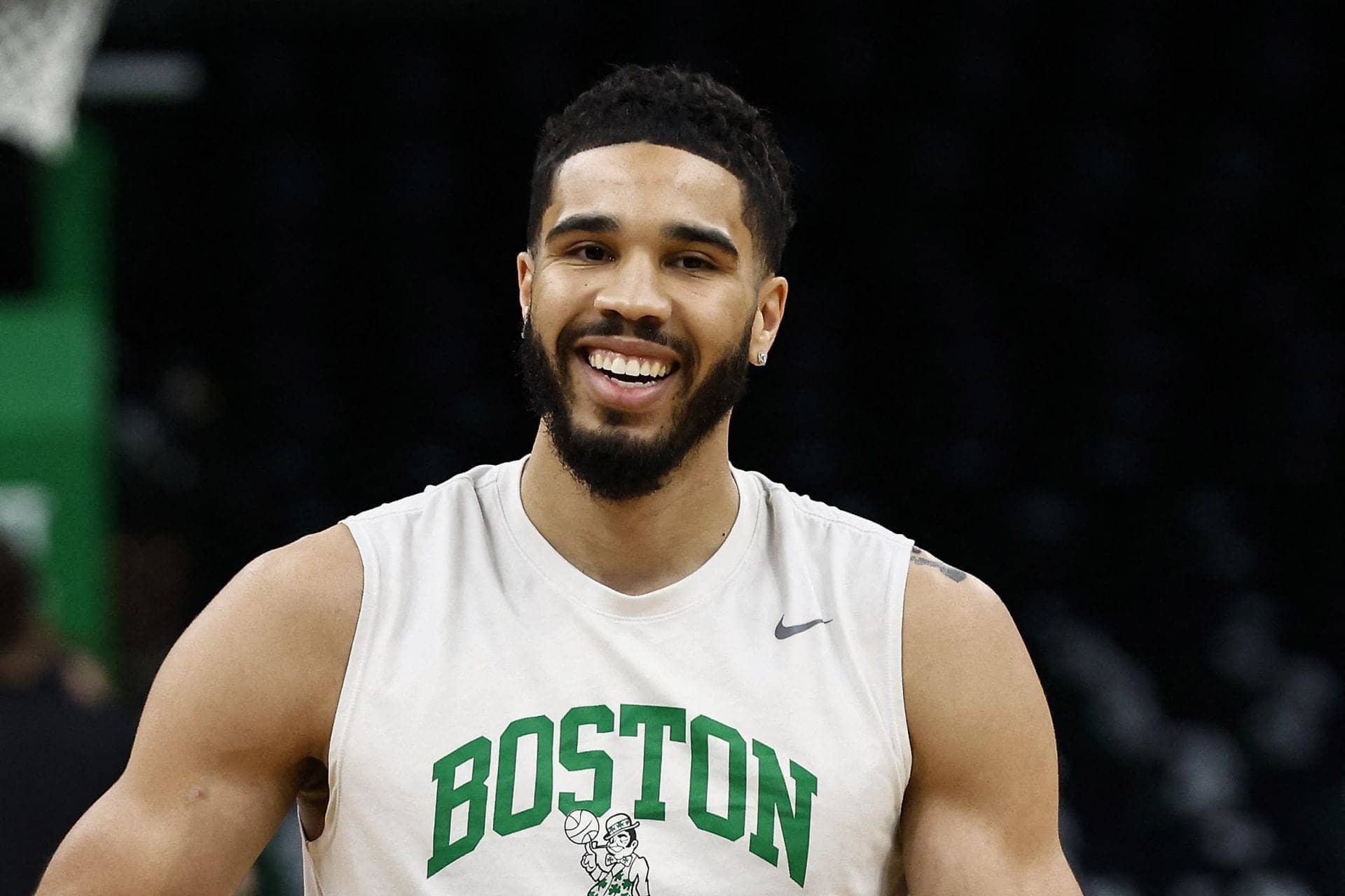 Knicks Fan Tries To Recruit Tatum After Jay Z Concert