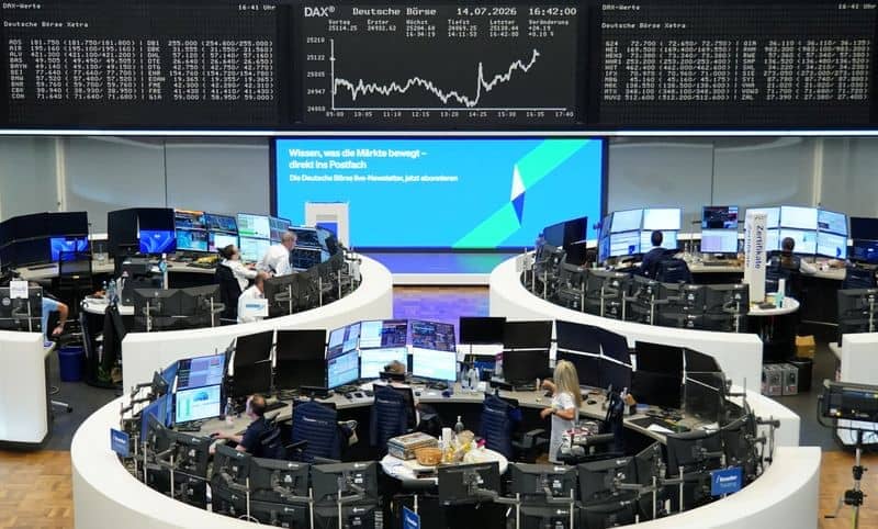 European Shares Bounce as Luxury Shines, Telecoms Stumble