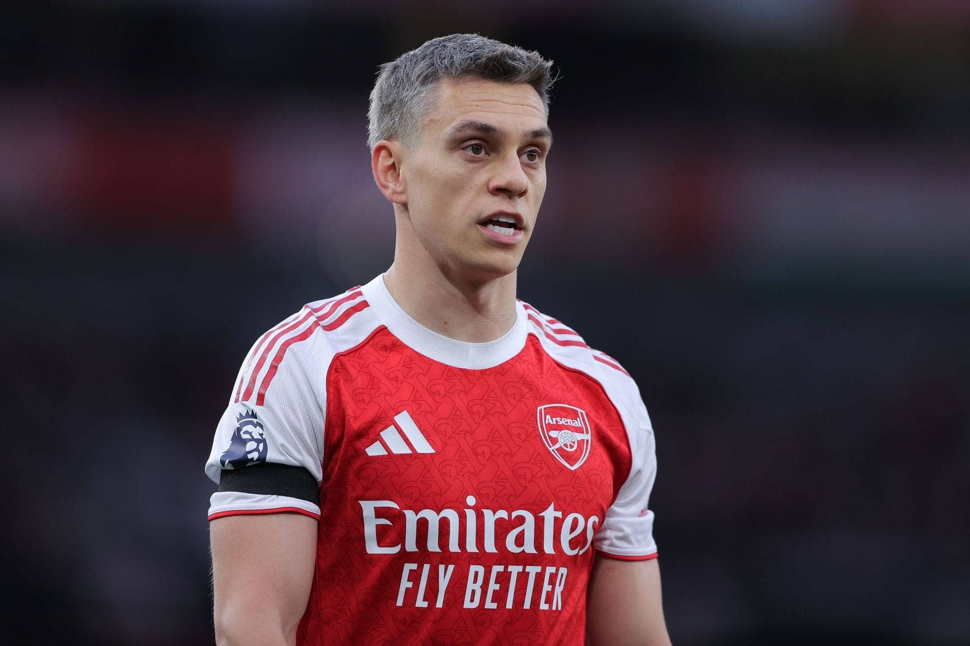 Arsenal's 40 Million Euro Winger Drama: Tzolis Joins!