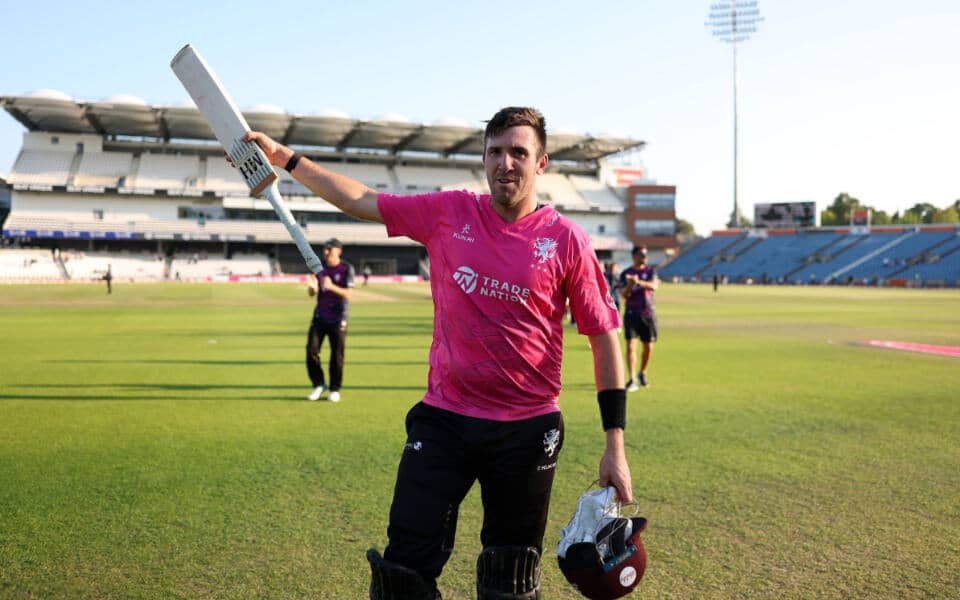 Craig Overton's Incredible Comeback Leads Somerset to Victory