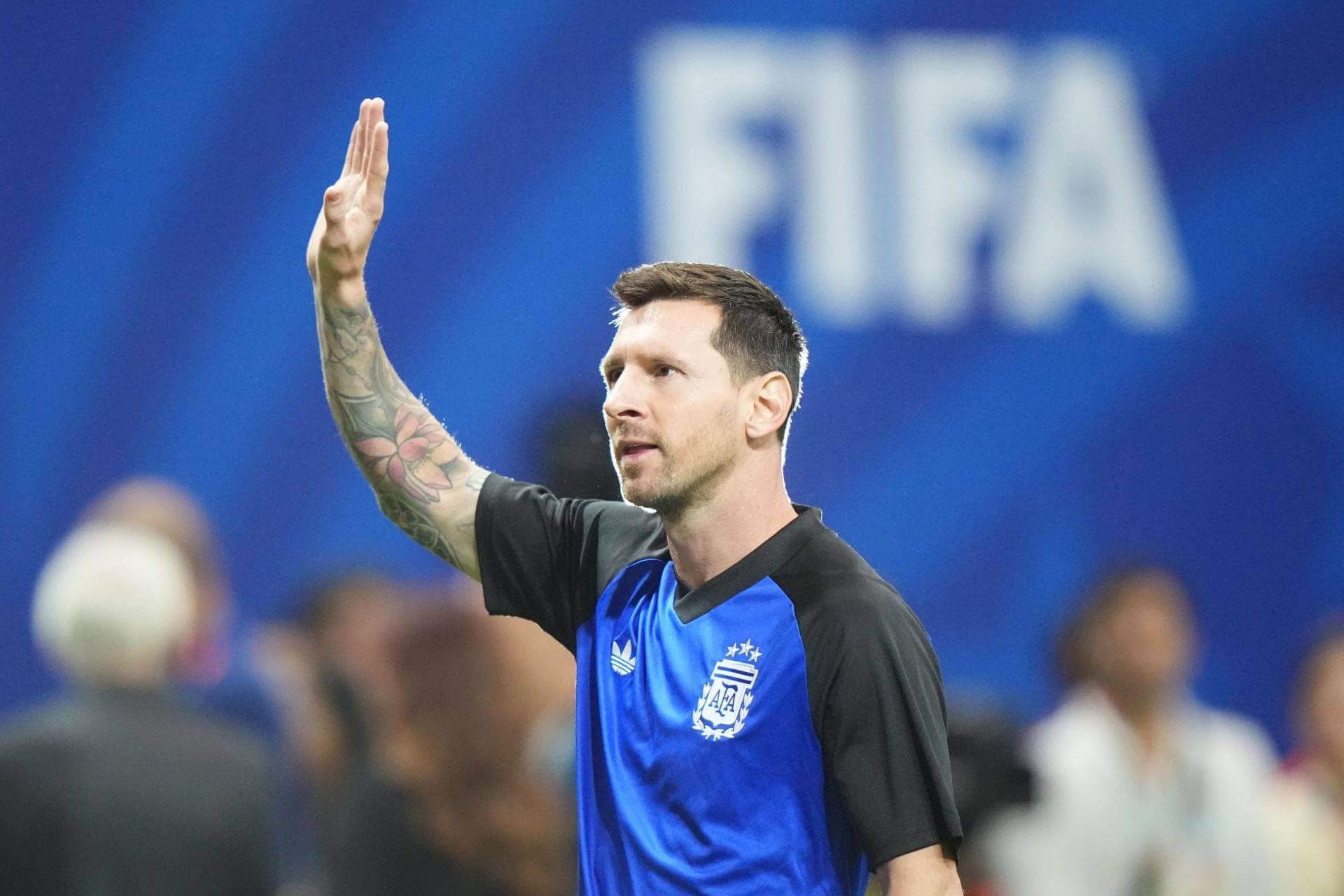 England's Anthony Gordon Raves About Messi After Loss