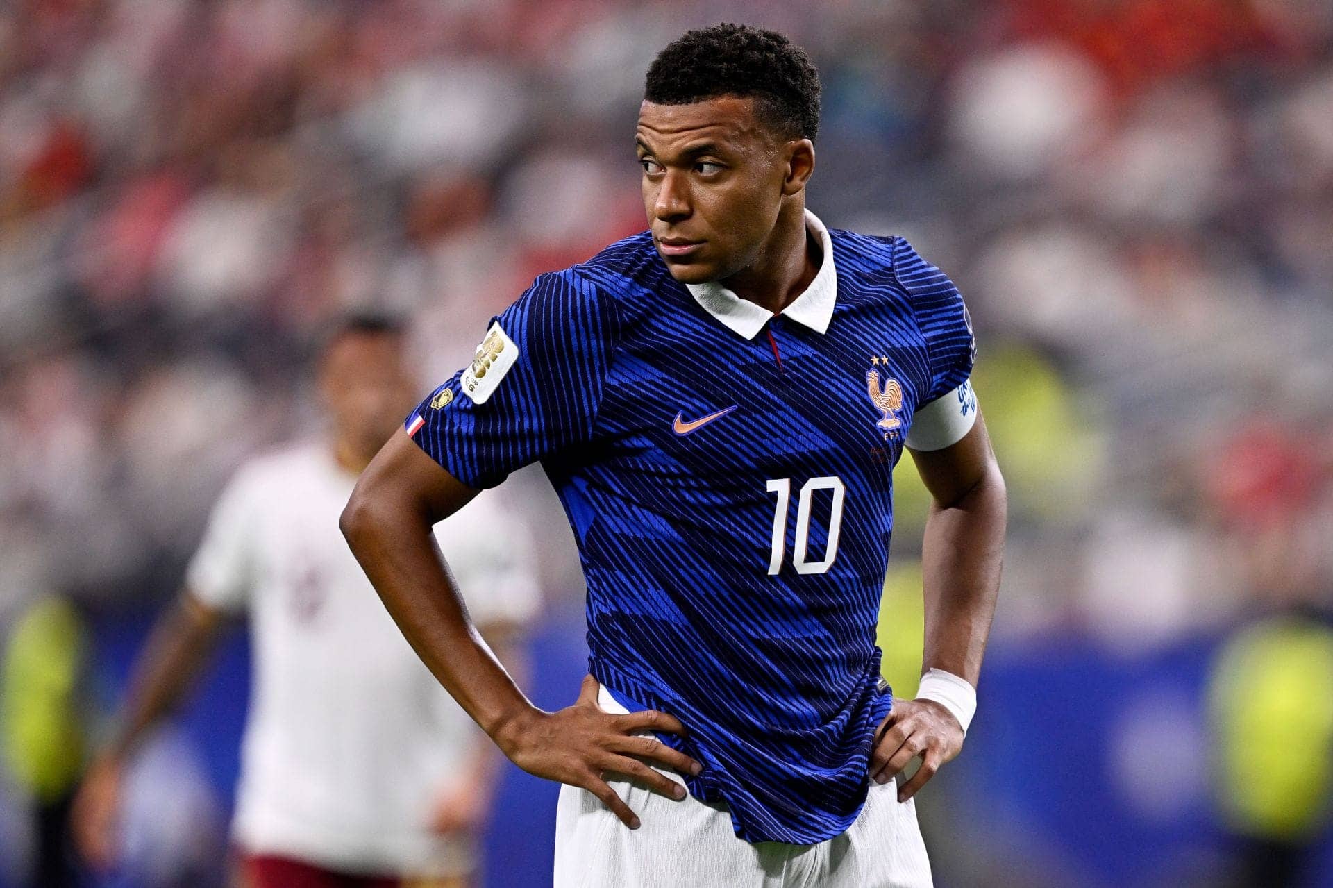 Kylian Mbappe Ki Trophy Se Zyada Team Ki Jeet Ka Chakkar!
