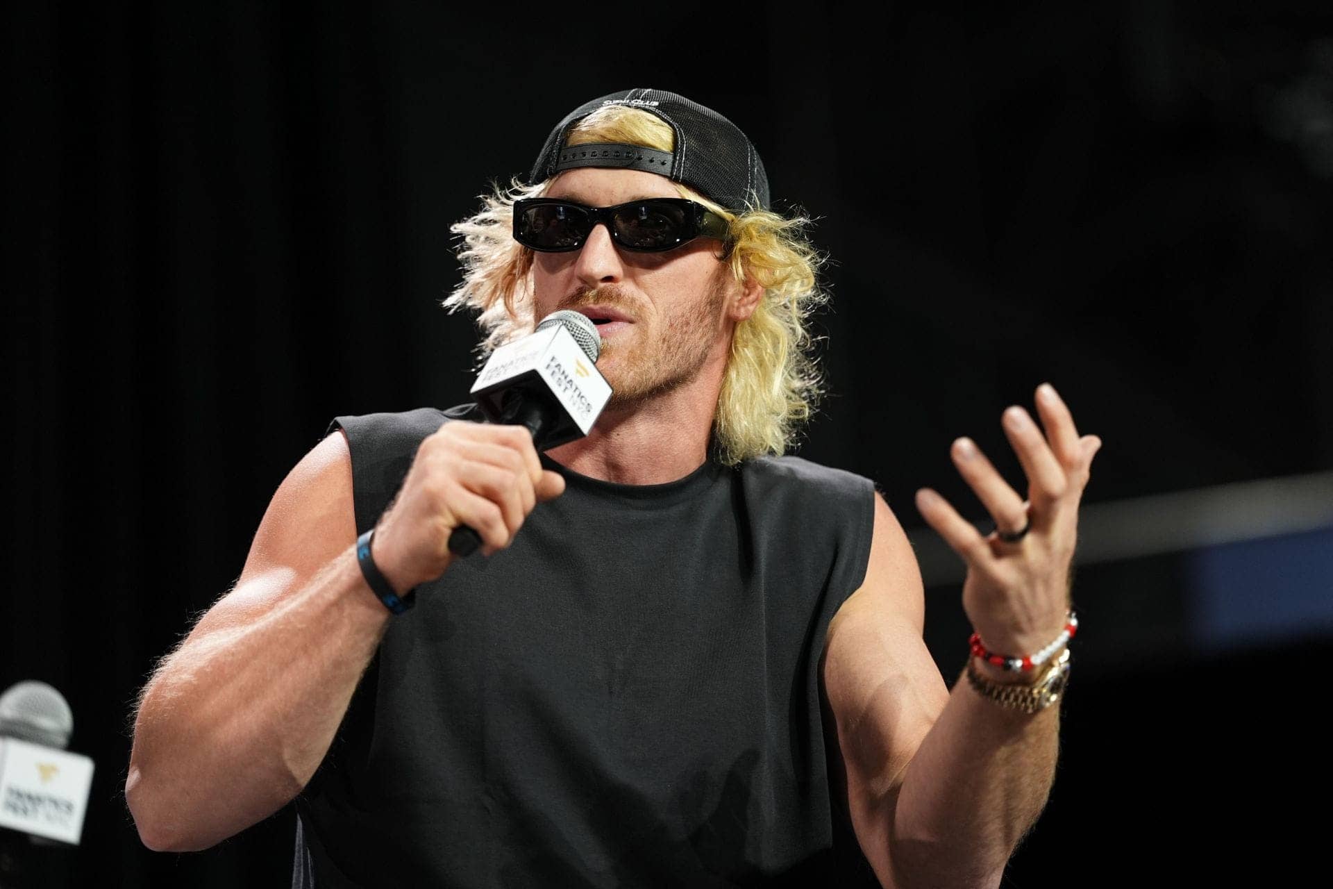 Logan Paul Slapped by Tom Brady: Fanatics Fest Drama Unfolds