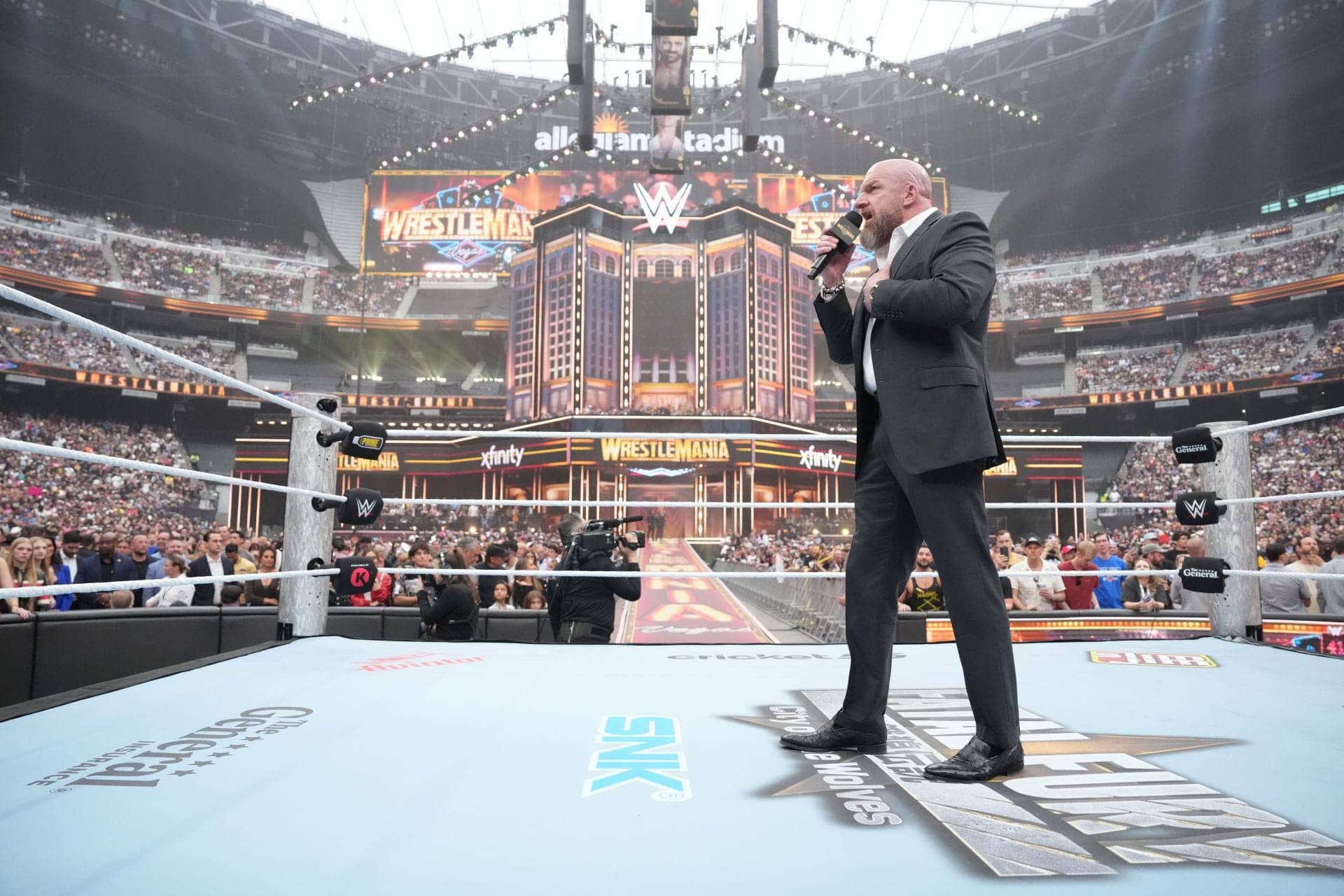 Stephanie McMahon Makes Epic Return to WWE in NYC