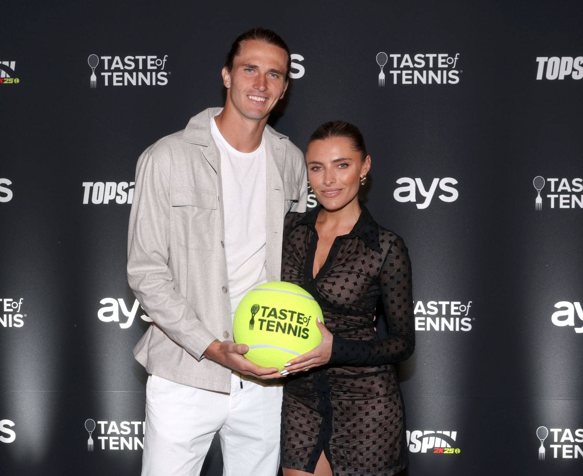 Zverev Ki Ibiza Trip: Bikini, Dog Aur Nadal Ki Dosti