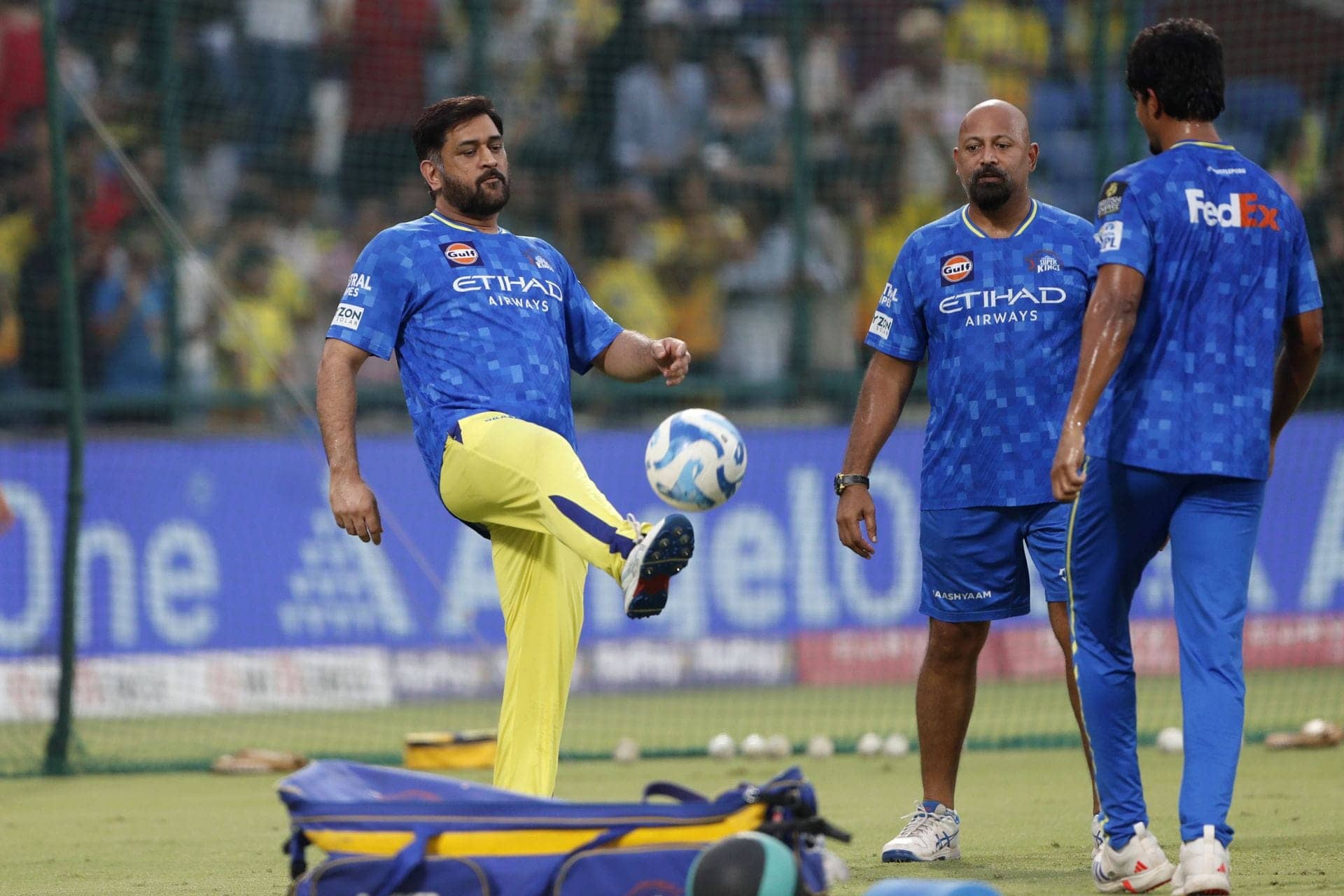 Dhoni, Kriti, Saif Ka Lord's Mein Mazedaar Drama