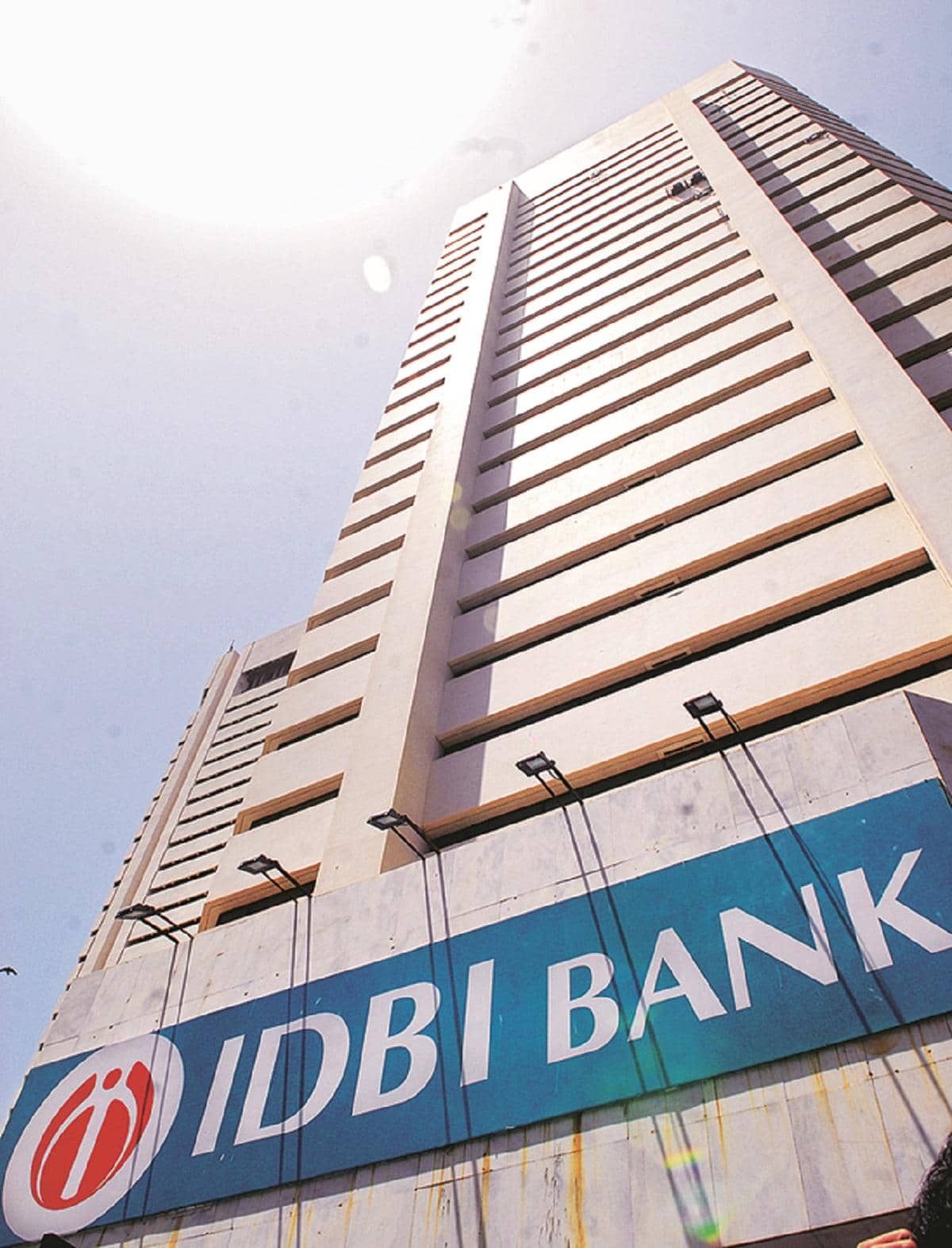 IDBI Bank Stake Sale: Employees Say 'Nahi Bhai, Nahi!'