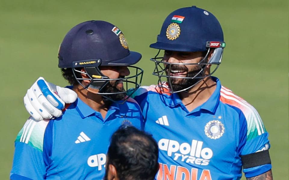 England Takes Down India in Epic 3rd ODI Showdown