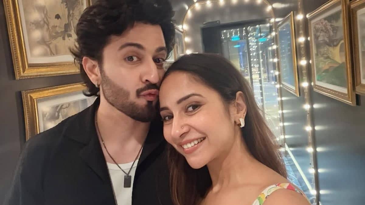 Vinny Arora Defends Dheeraj's Bold Move in Lock Upp Drama