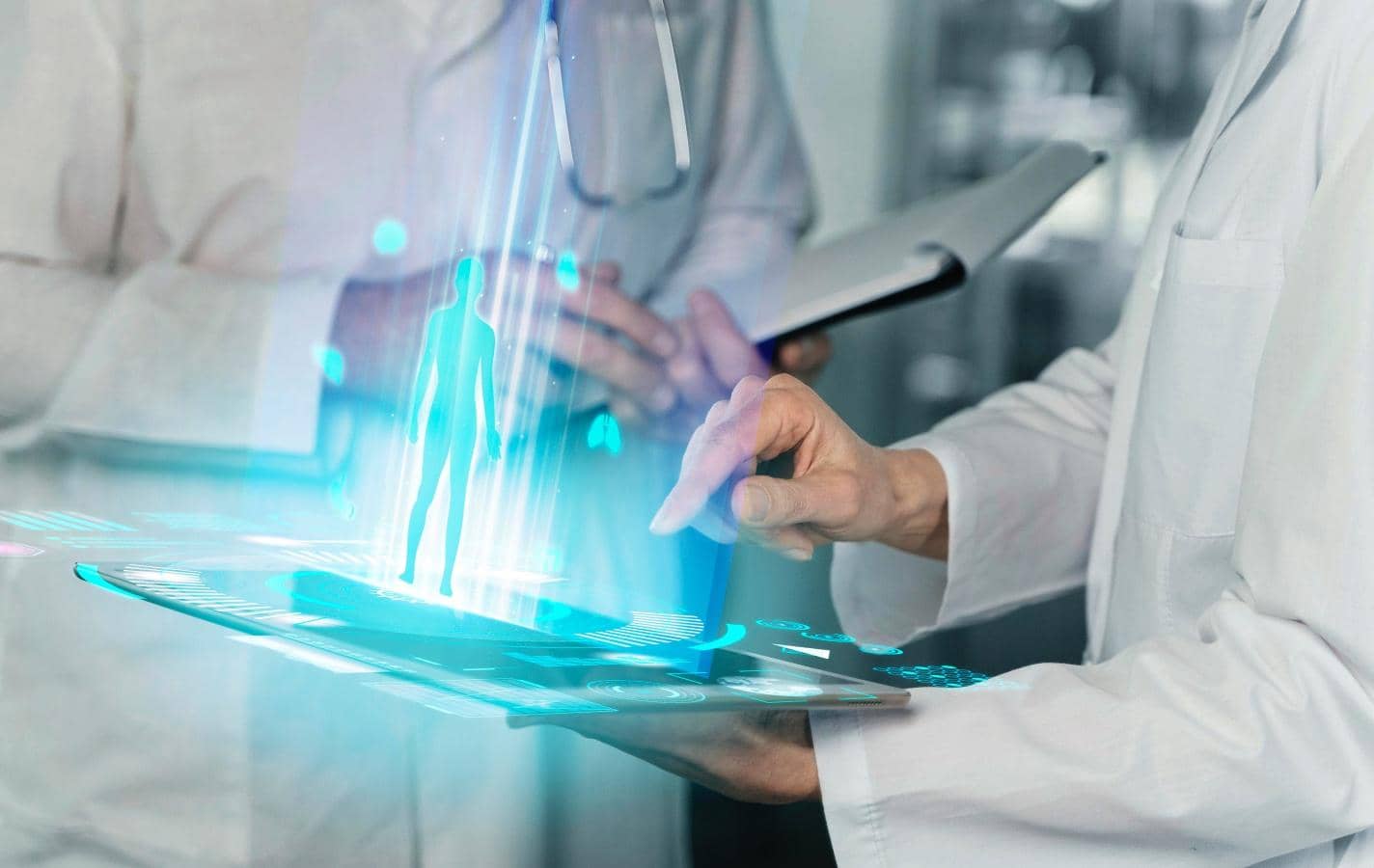 AI in Healthcare: Doctors Are Onboard, Hospitals Need Help
