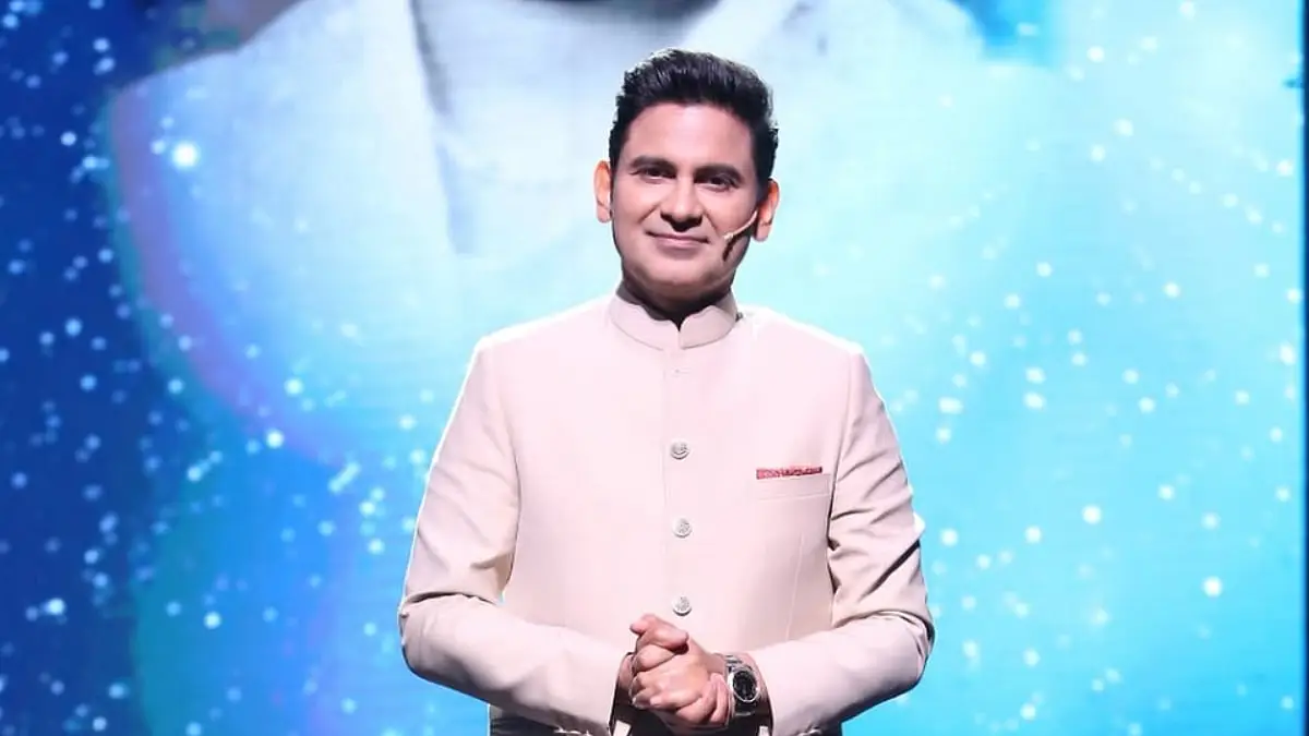 Manoj Muntashir Says No to Protests, Youth Deserve Better