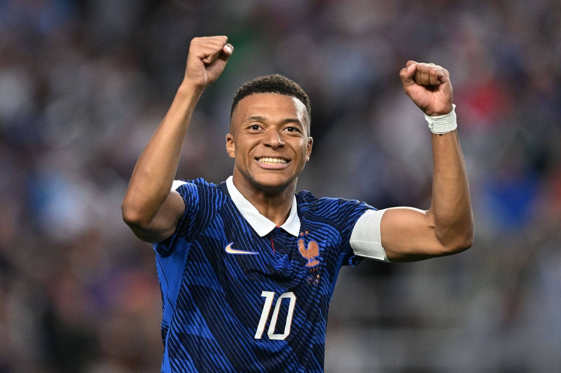Mbappe: A Scoring Machine But No Trophies To Show