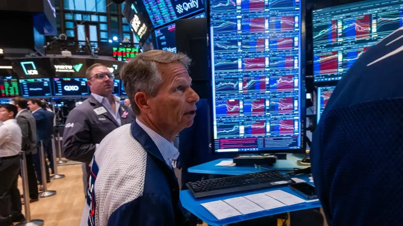 U.S. Stocks Gloomy: Jethalal's Market Drama Unfolds